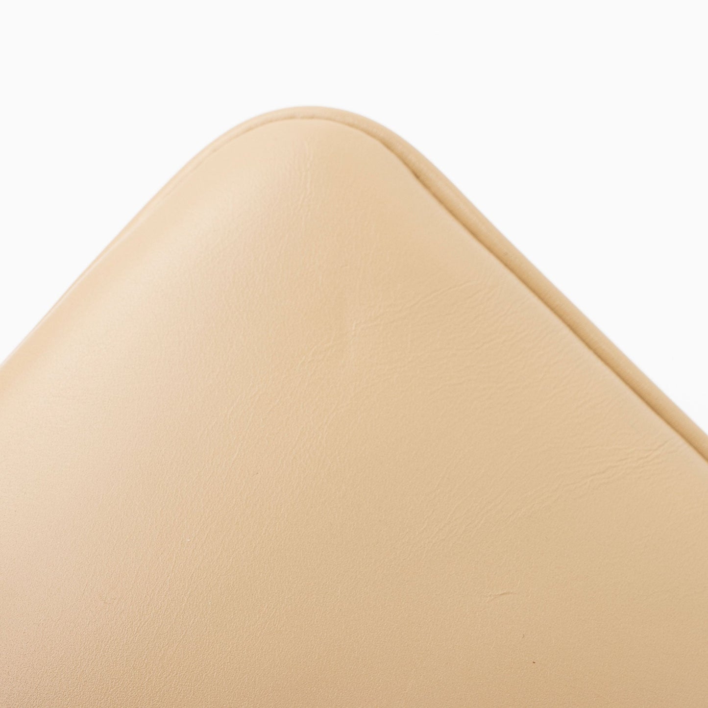 Saint Laurent Smooth Calfskin Le Maillon Shoulder Bag (SHF-tgPMeo)