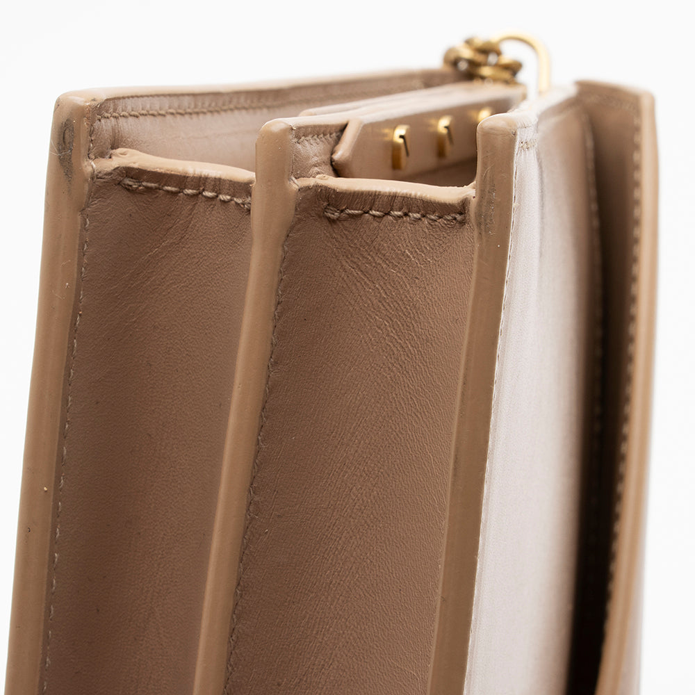Saint Laurent Smooth Calfskin Monogram Cassandra Shoulder Bag (SHF-14588)