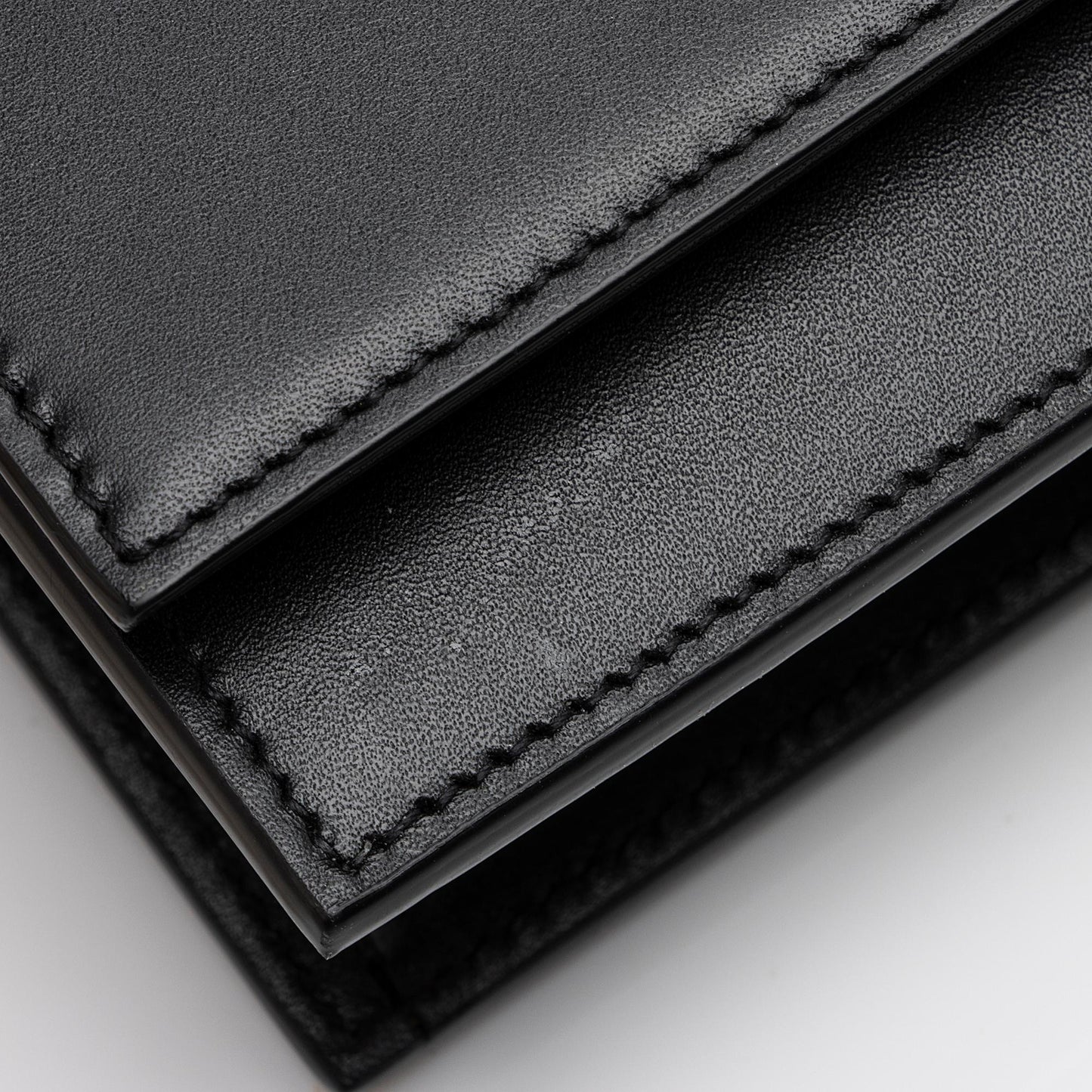 Saint Laurent Smooth Calfskin Monogram Kate Tassel Chain Wallet (SHF-PhIRuS)