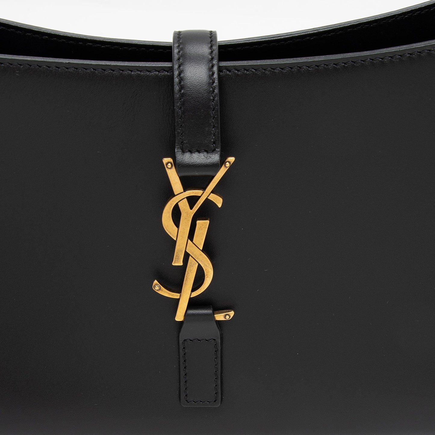 Saint Laurent Smooth Calfskin Monogram Le 5 A 7 Hobo (SHF-CTItyE)