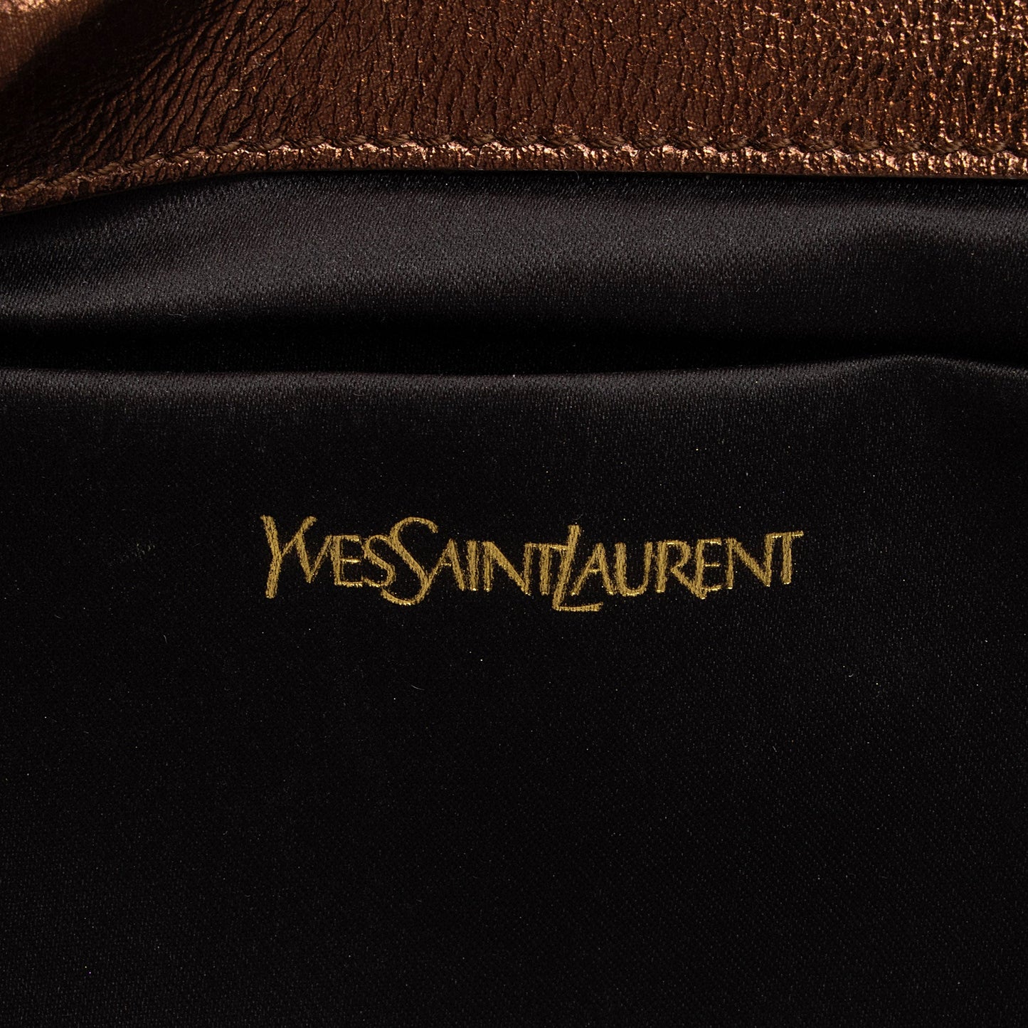Saint Laurent Vintage Metallic Calfskin Monogram Belle de Jour Clutch (SHF-VMKI8c)