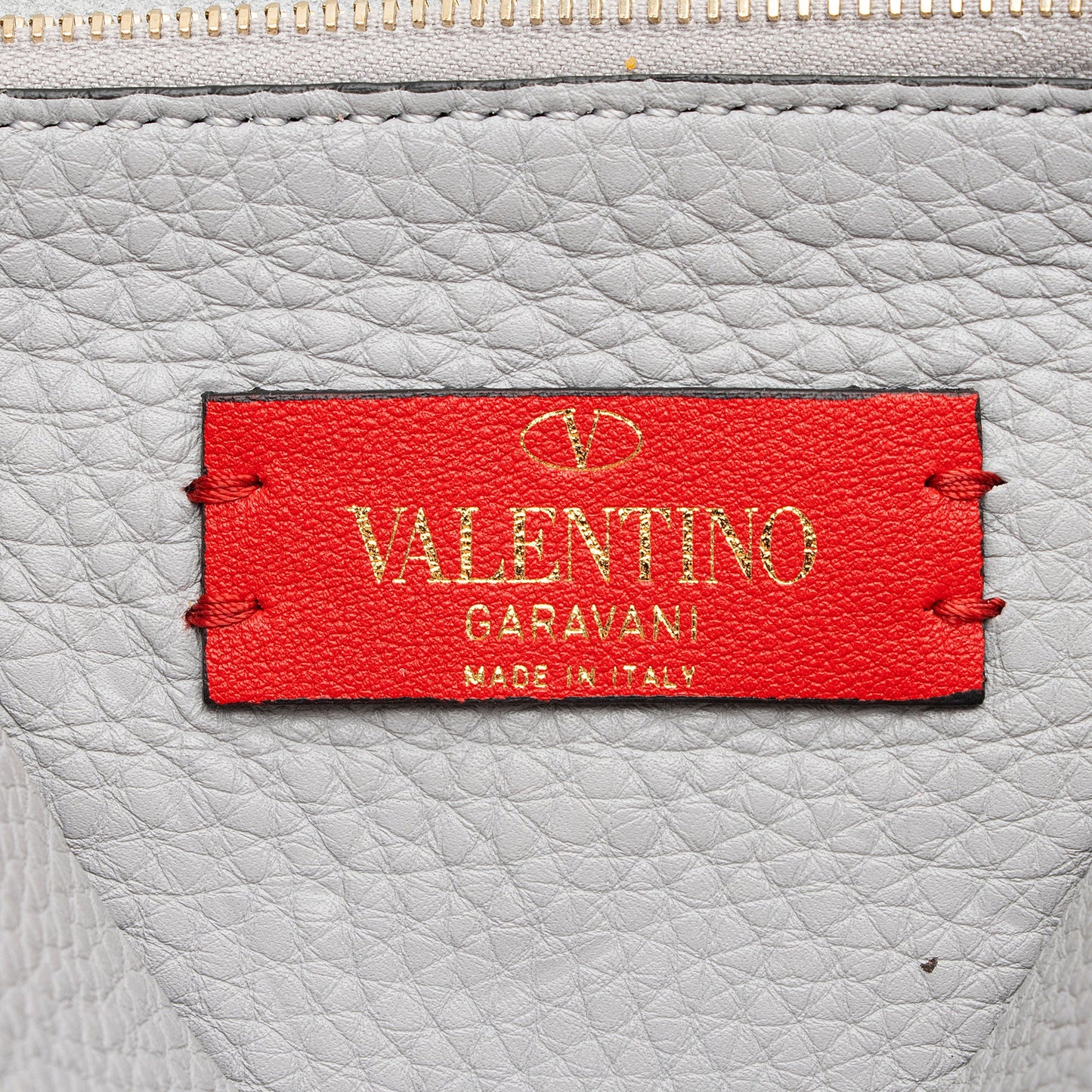 Valentino Grainy Calfskin Rockstud Flap Side Slip Crossbody (SHF-goZOPK)