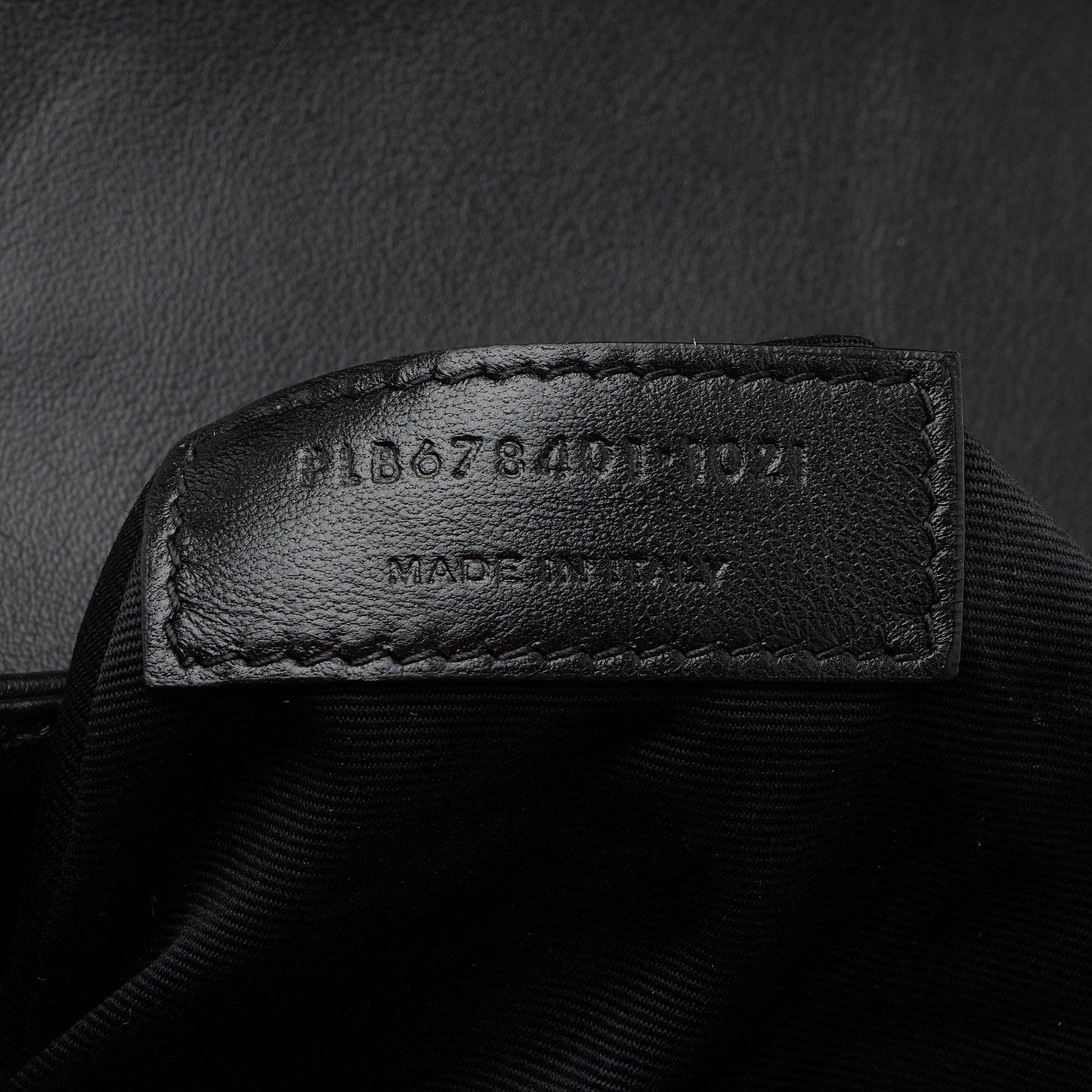 Saint Laurent Matelasse Calfskin Monogram LouLou Toy Crossbody (SHF-yd38W0)