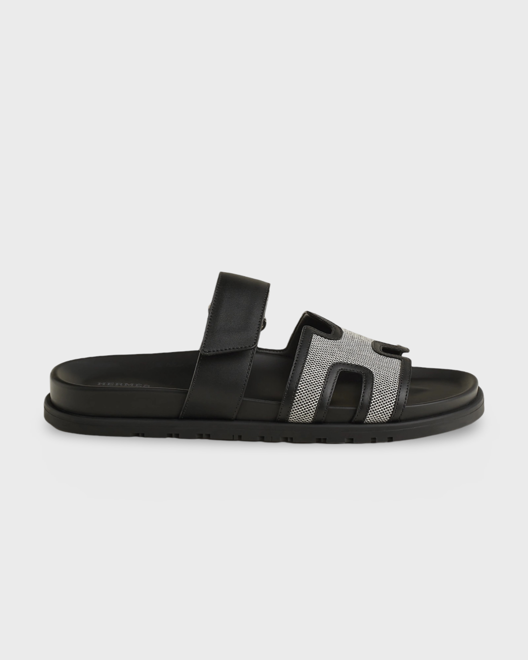 Hermes Chypre sandal Prunoir / Noir