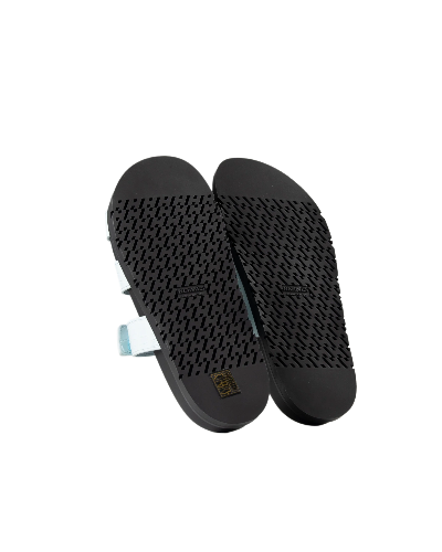 Hermes Chypre Sandal Bleu Brume Crocodile