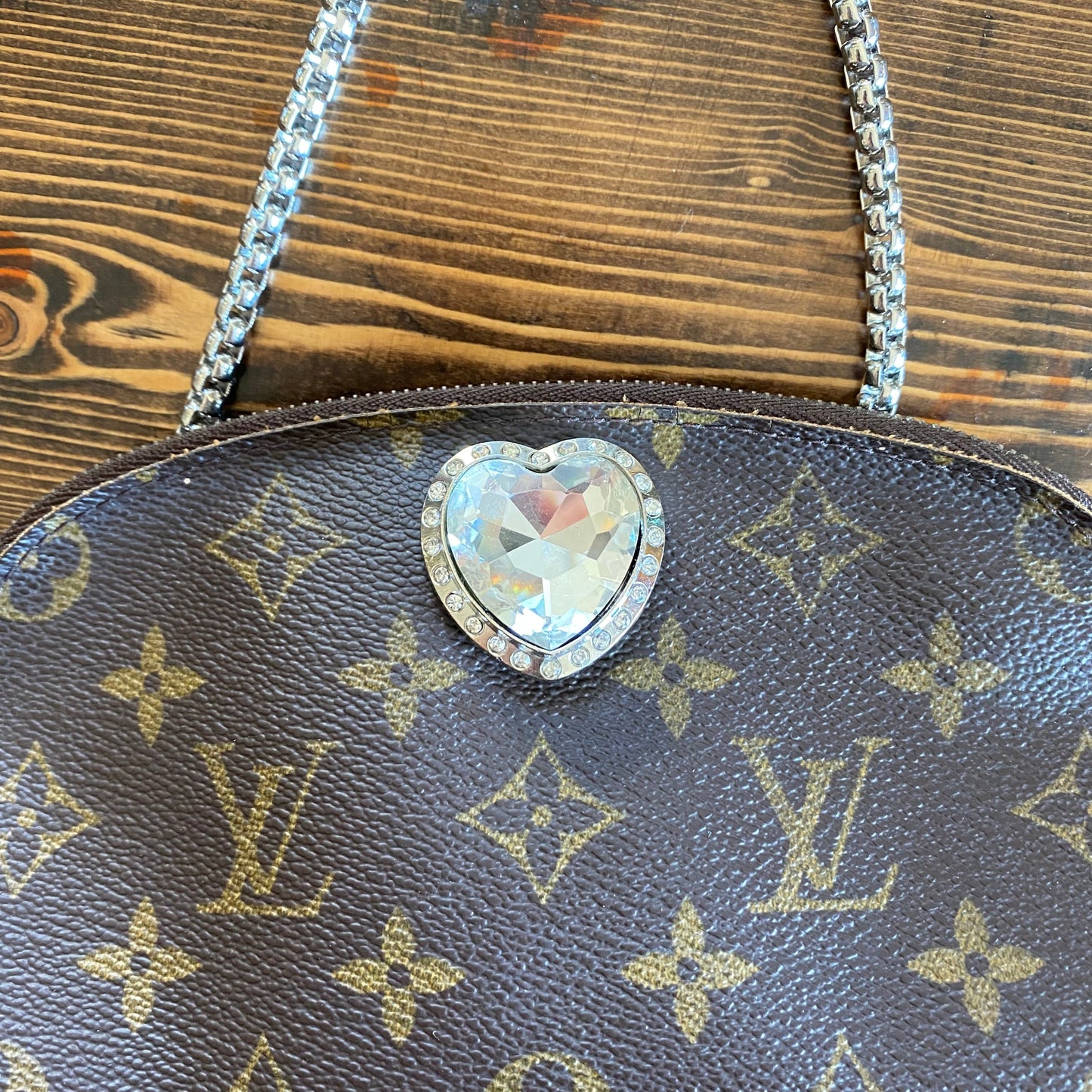 The Junco Crossbody Bag -Orvis bags Monogram with Heart