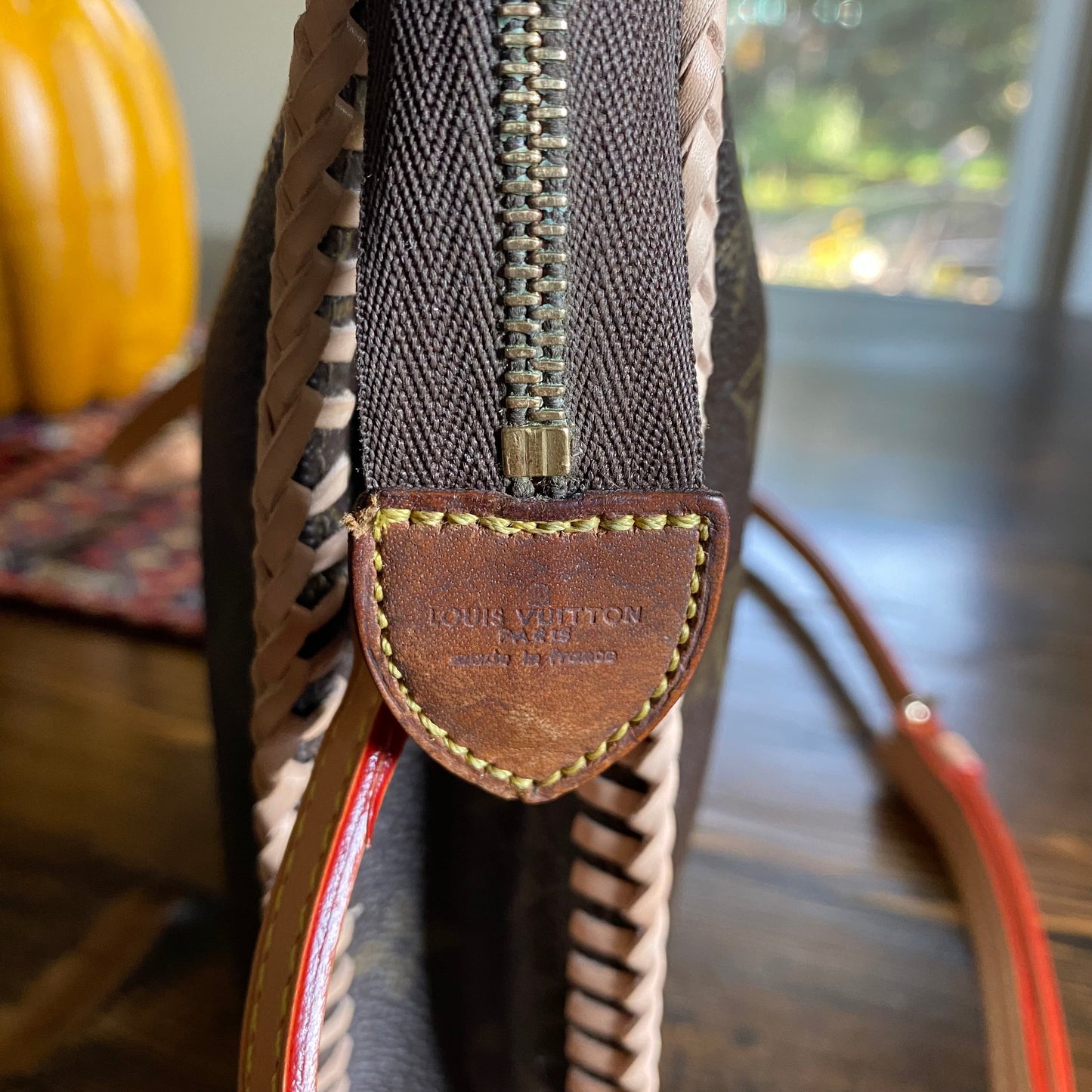 The Swan -Orvis bags Monogram in Vachetta Crossbody