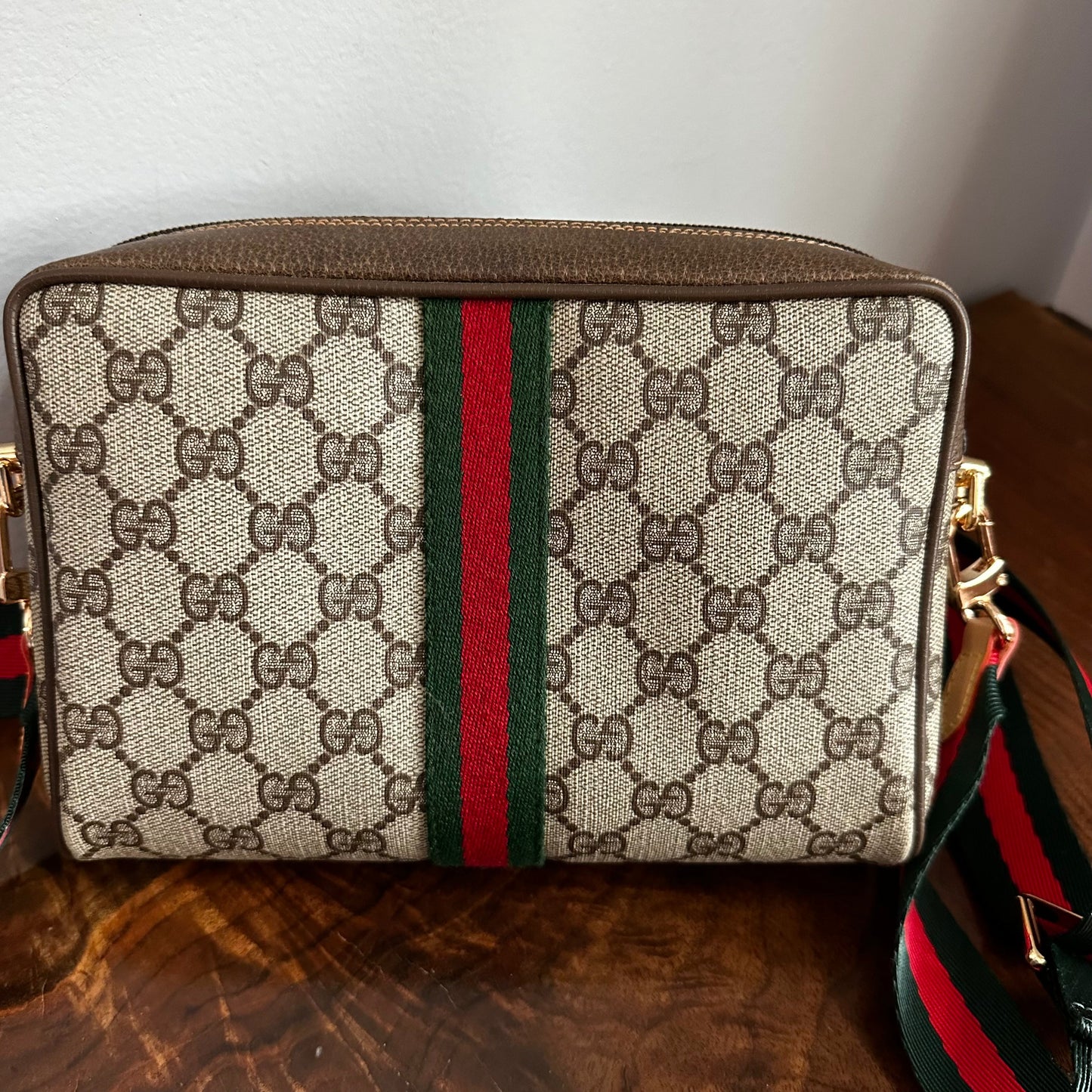The Junco - BrownOrvis bags GG Crossbody