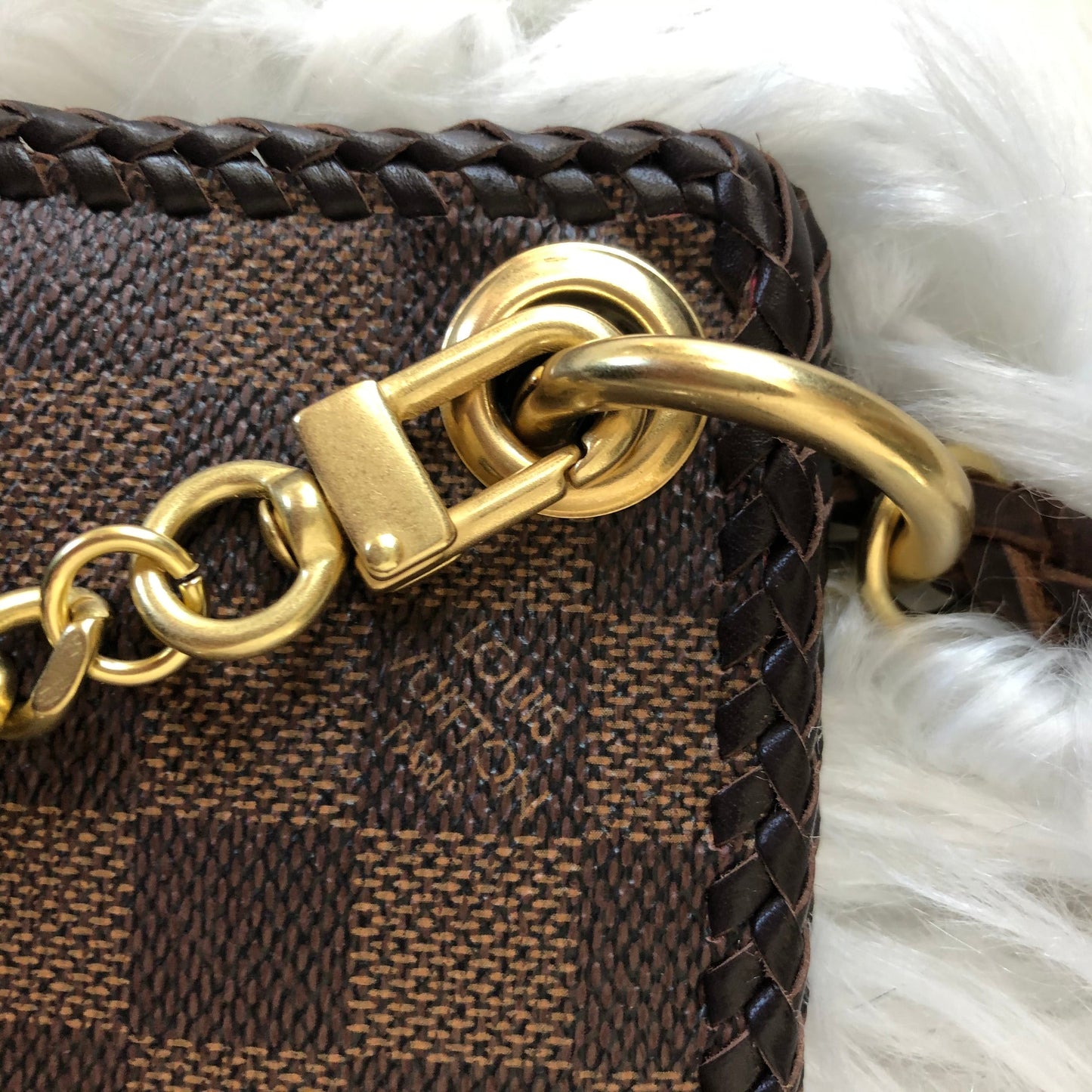 The Nuthatch -Orvis bags Damier Crossbody