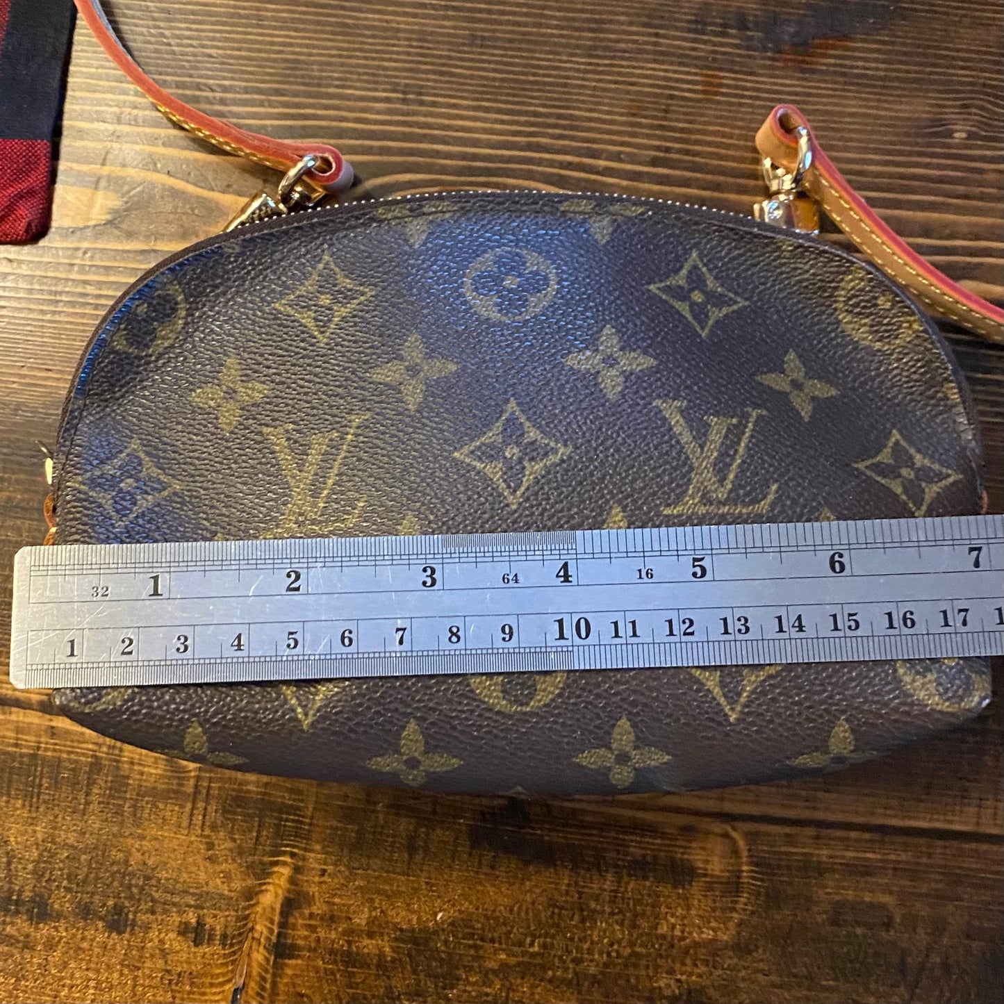 The Junco Crossbody Bag -Orvis bags Monogram