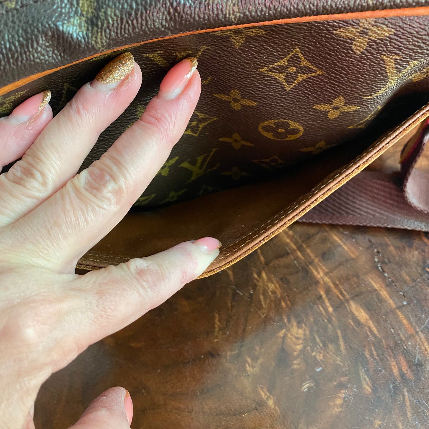 The Sparrow Crossbody -Orvis bags Monogram in Tan