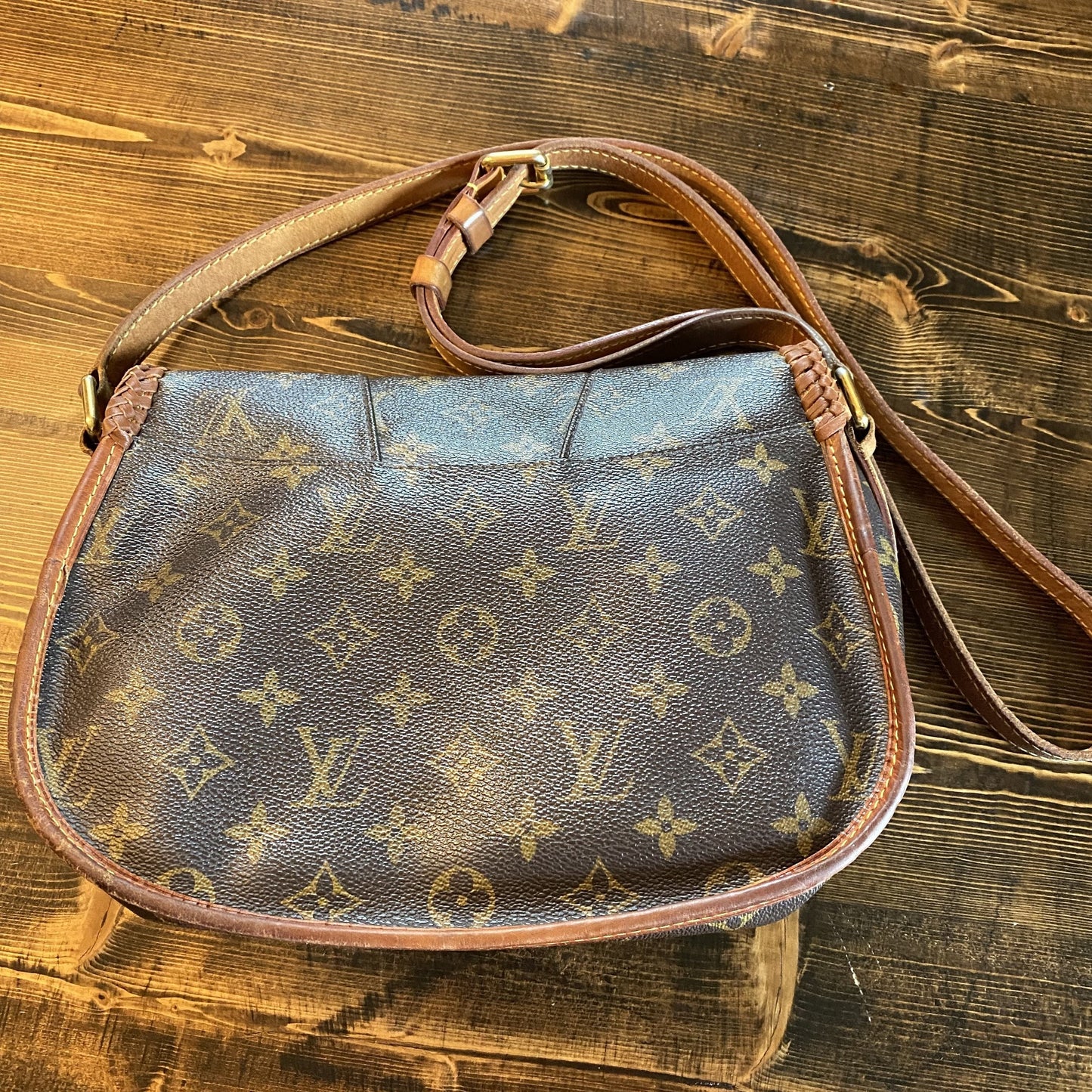 The Downy -Orvis bags Monogram Caramel Crossbody