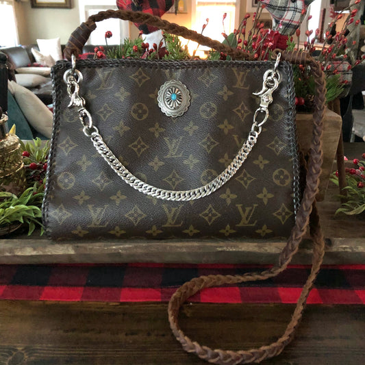 The Swan -Orvis bags Monogram Turquoise Crossbody
