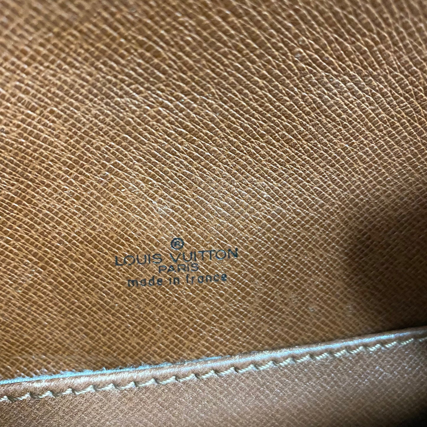 The Swift -Orvis bags Monogram in Tan Crossbody
