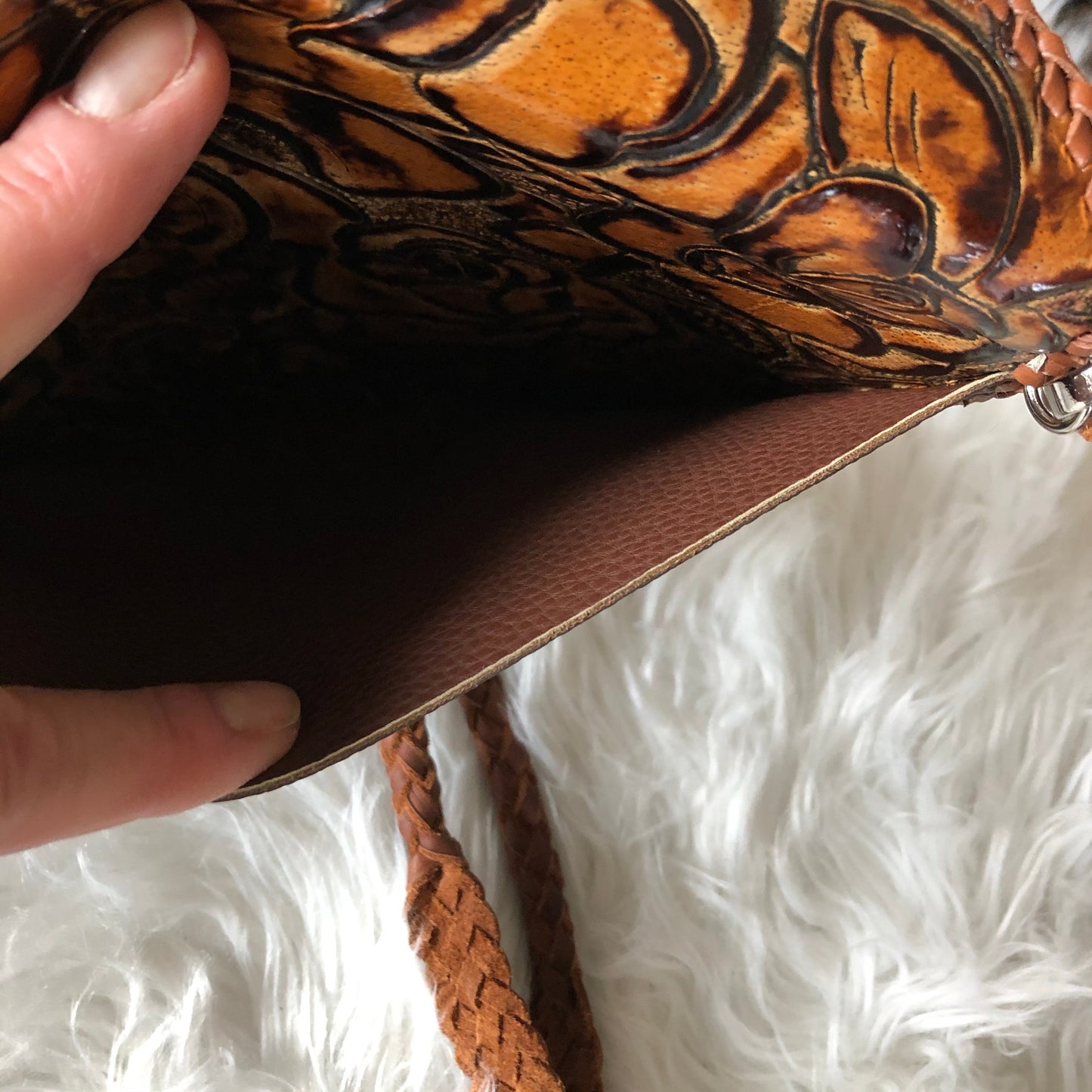 The Falcon with Back Pocket - CaramelOrvis bags Wristlet/Crossbody/Clutch