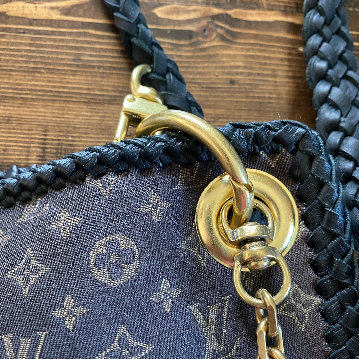 The Peacock -Orvis bags Mini Lin Hobo Crossbody