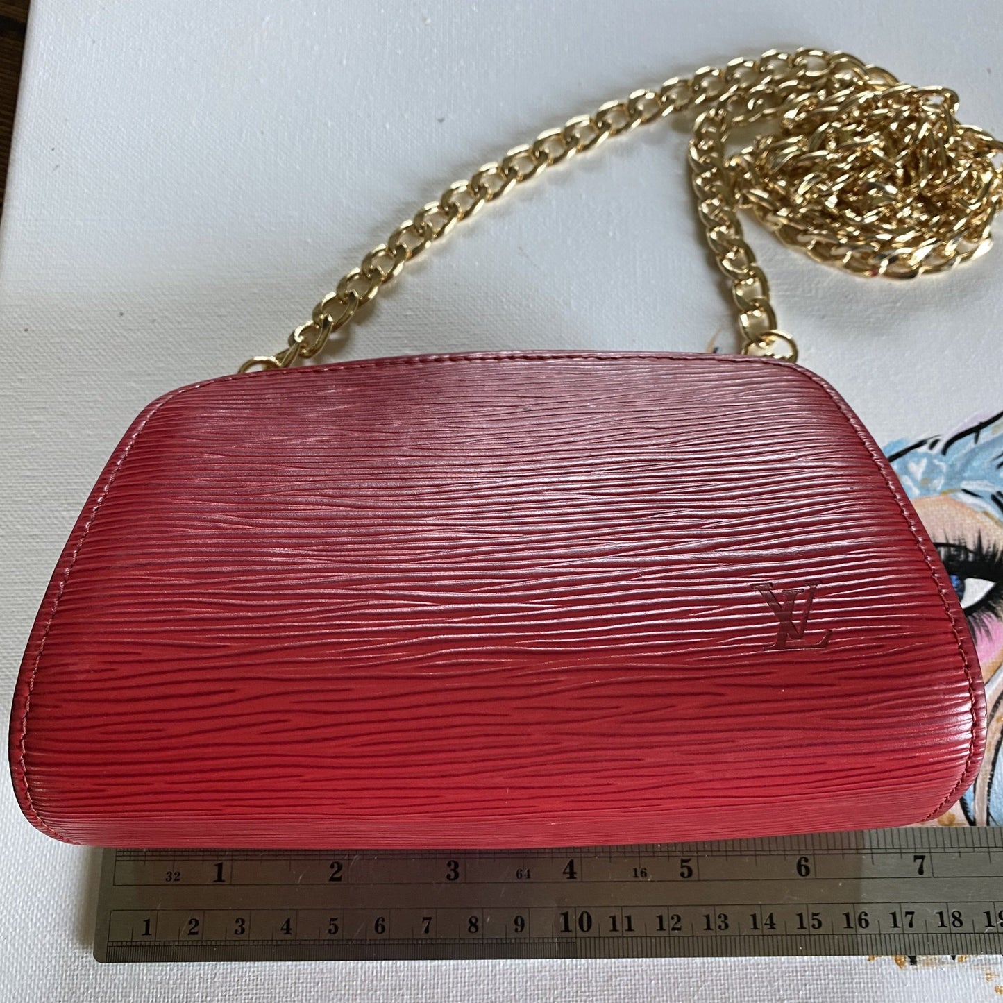 The Kinglet -Orvis bags Epi in Red Crossbody Bag