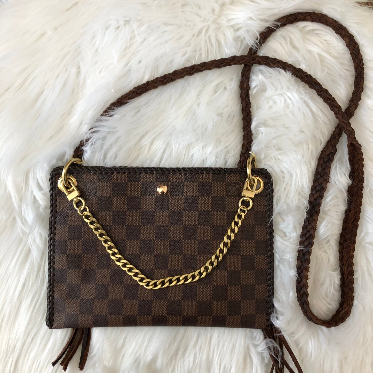 The Nuthatch -Orvis bags Damier Crossbody