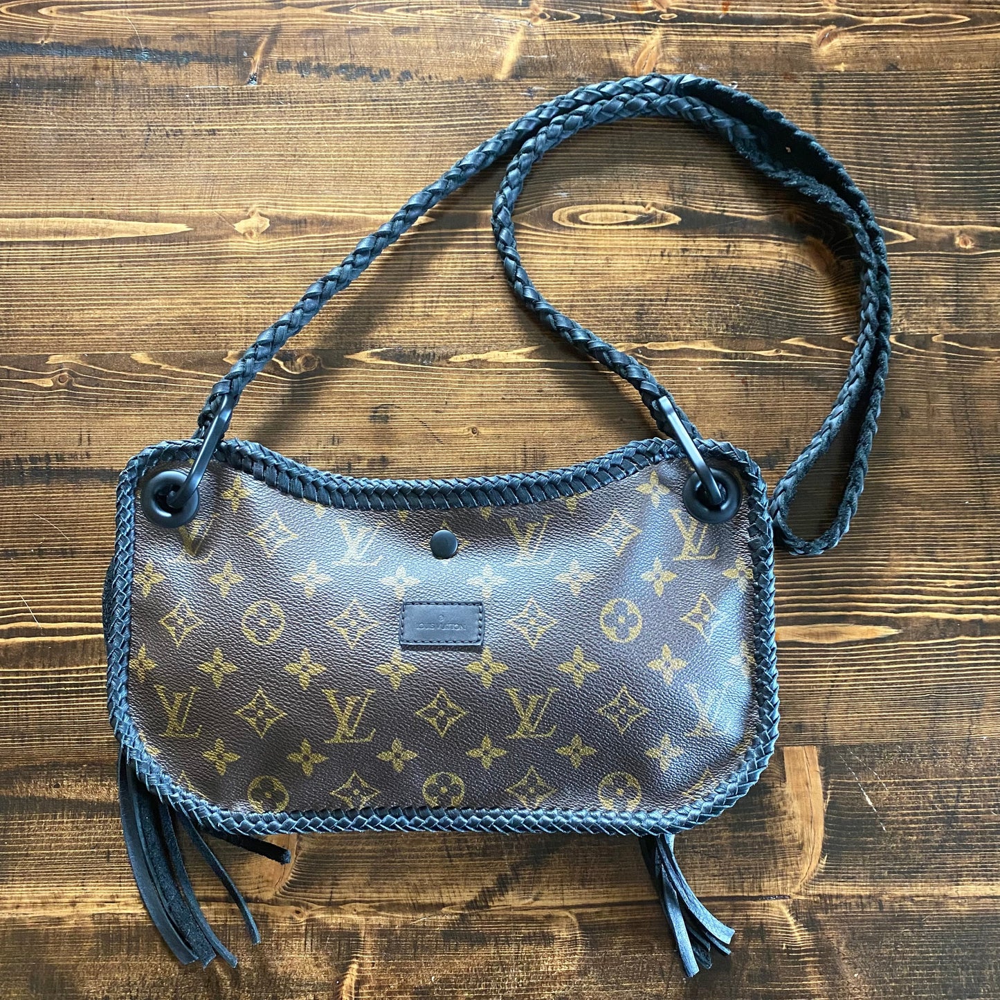 The Peacock -Orvis bags Monogram Hobo in Black Crossbody