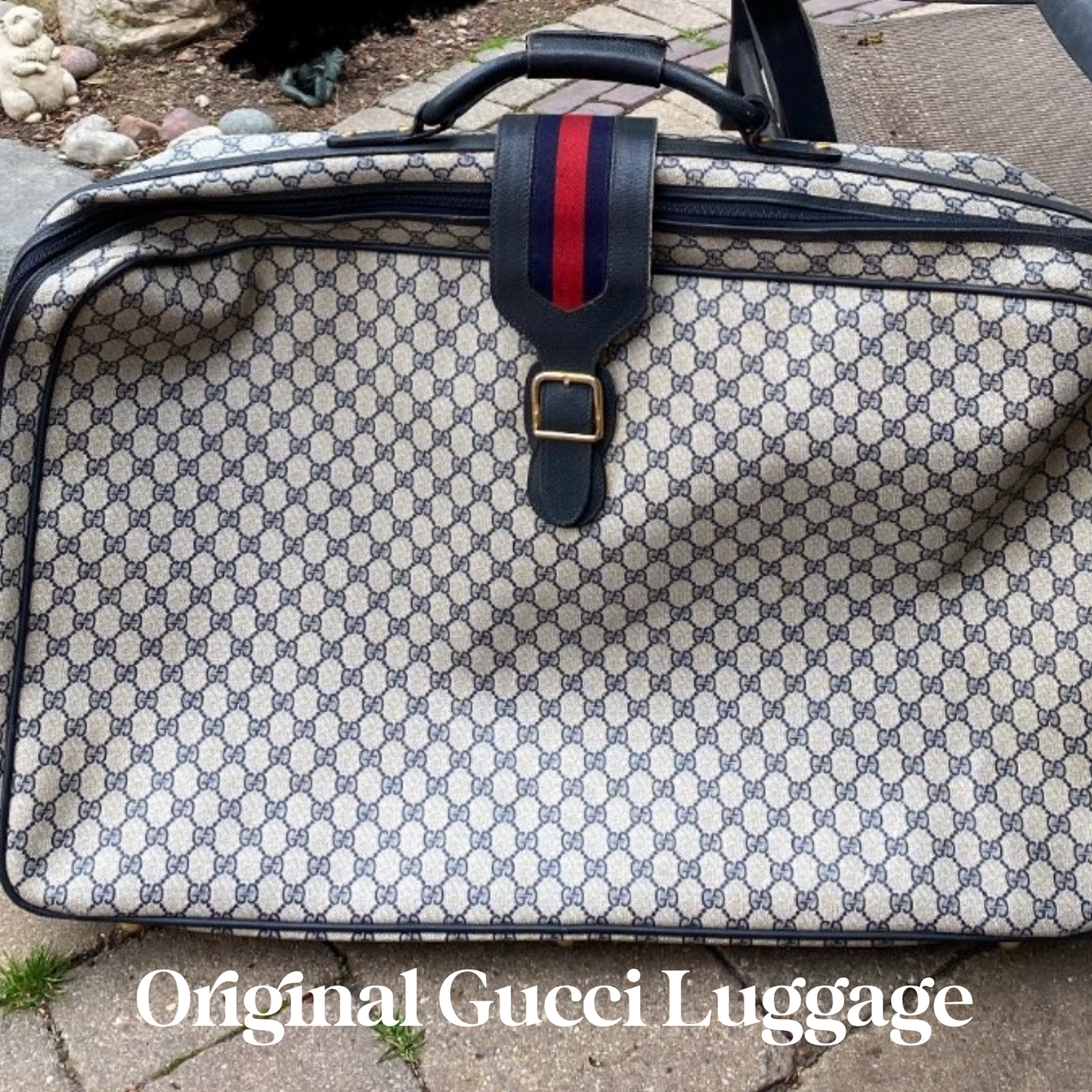 The Dove -Orvis bags Gucci Crossbody in Navy