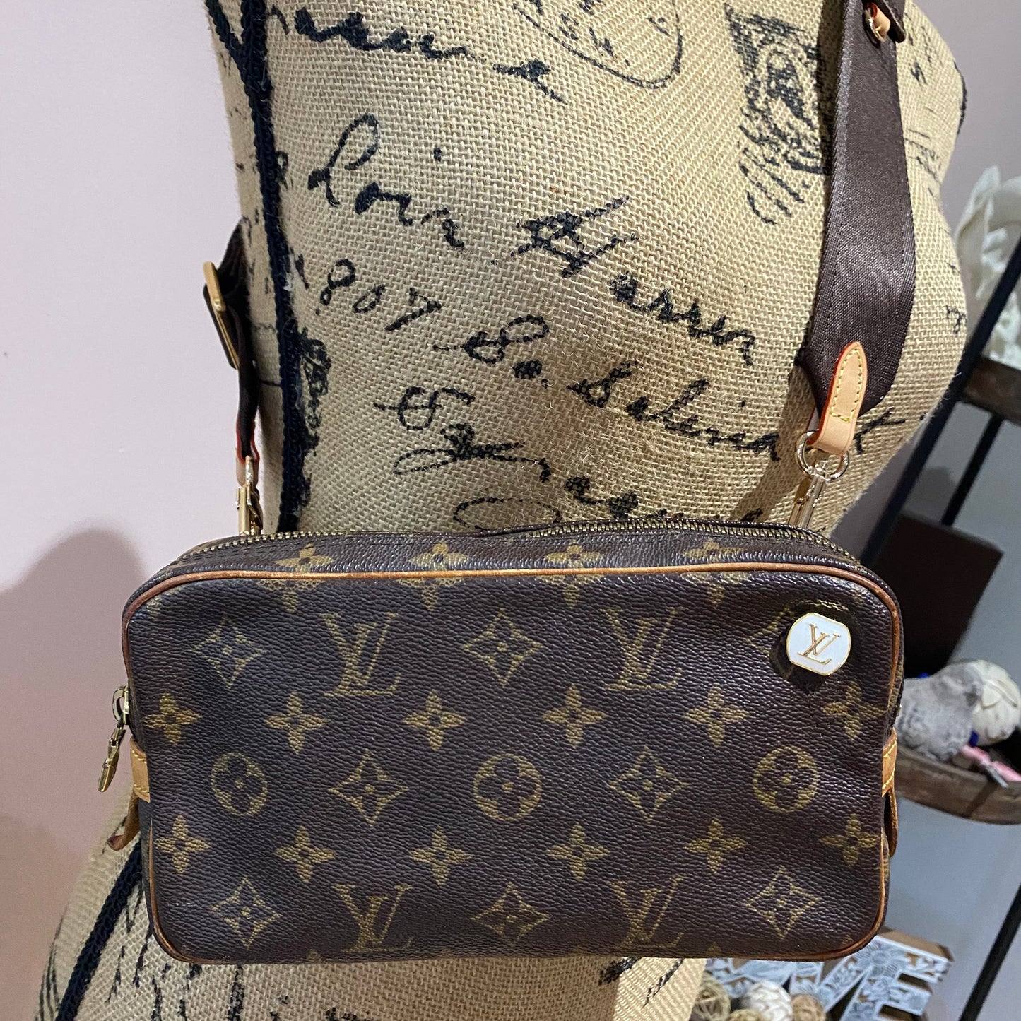 The Junco Crossbody -Orvis bags Monogram in Tan