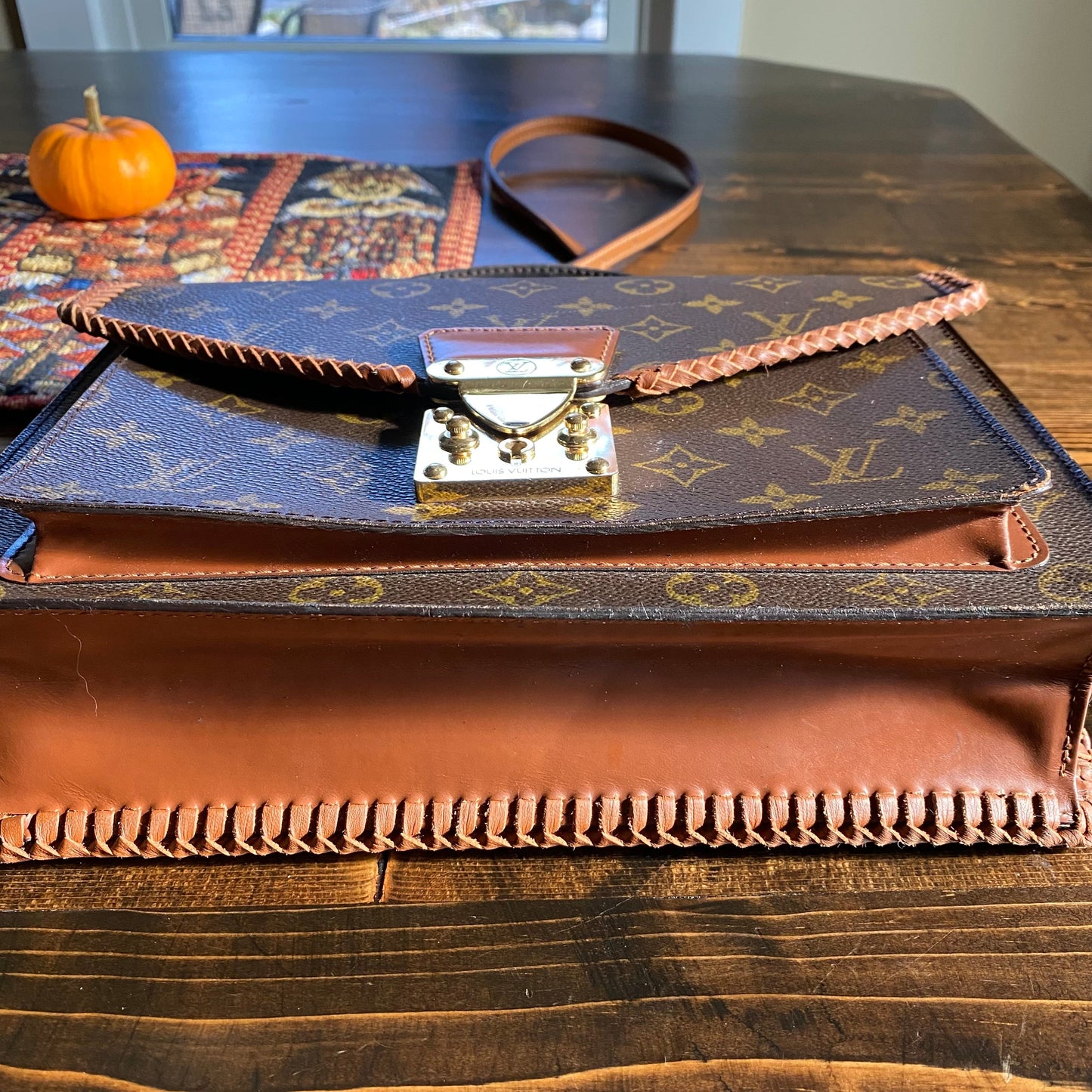 The Kingfisher -Orvis bags Monogram in Whiskey Crossbody