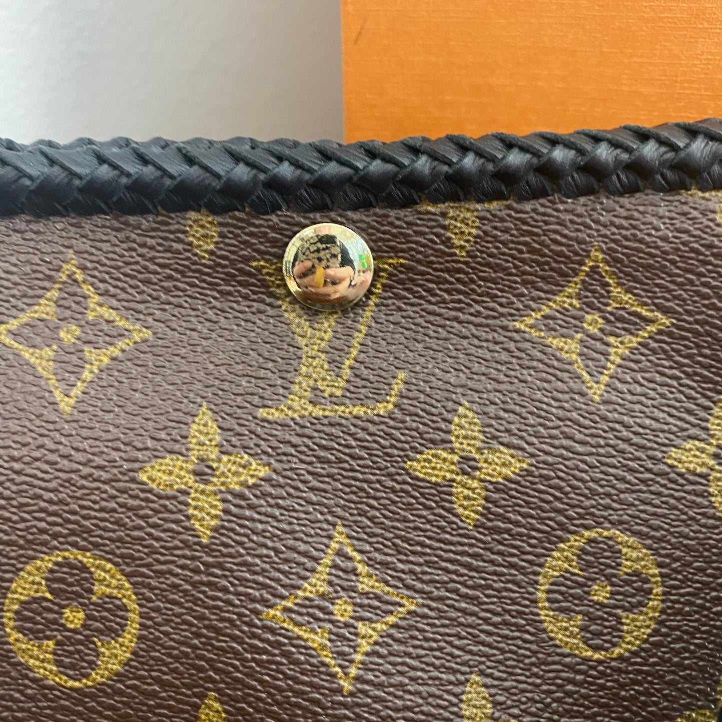 The Swan Crossbody -Orvis bags Monogram in Black