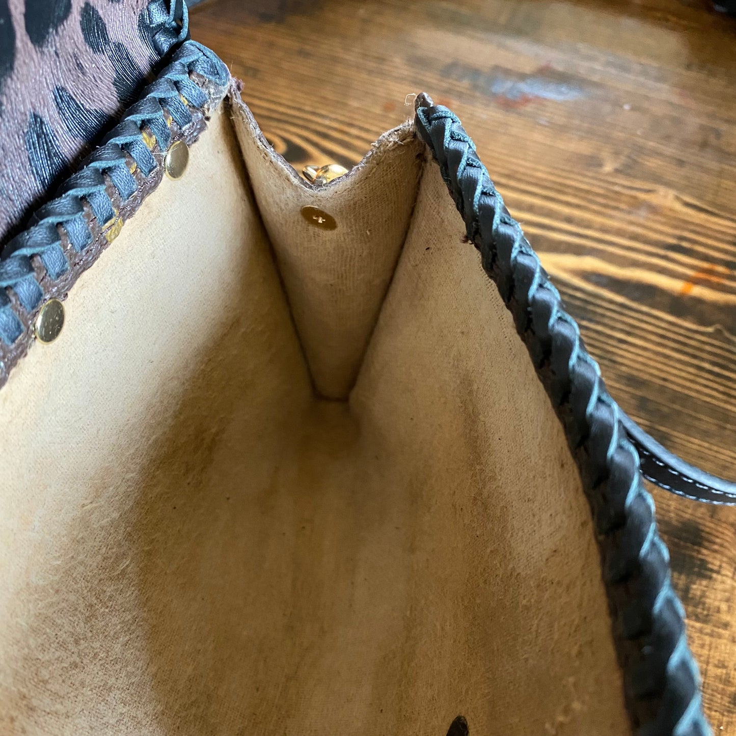 The Junco -Orvis bags Monogram in Black Crossbody Bag