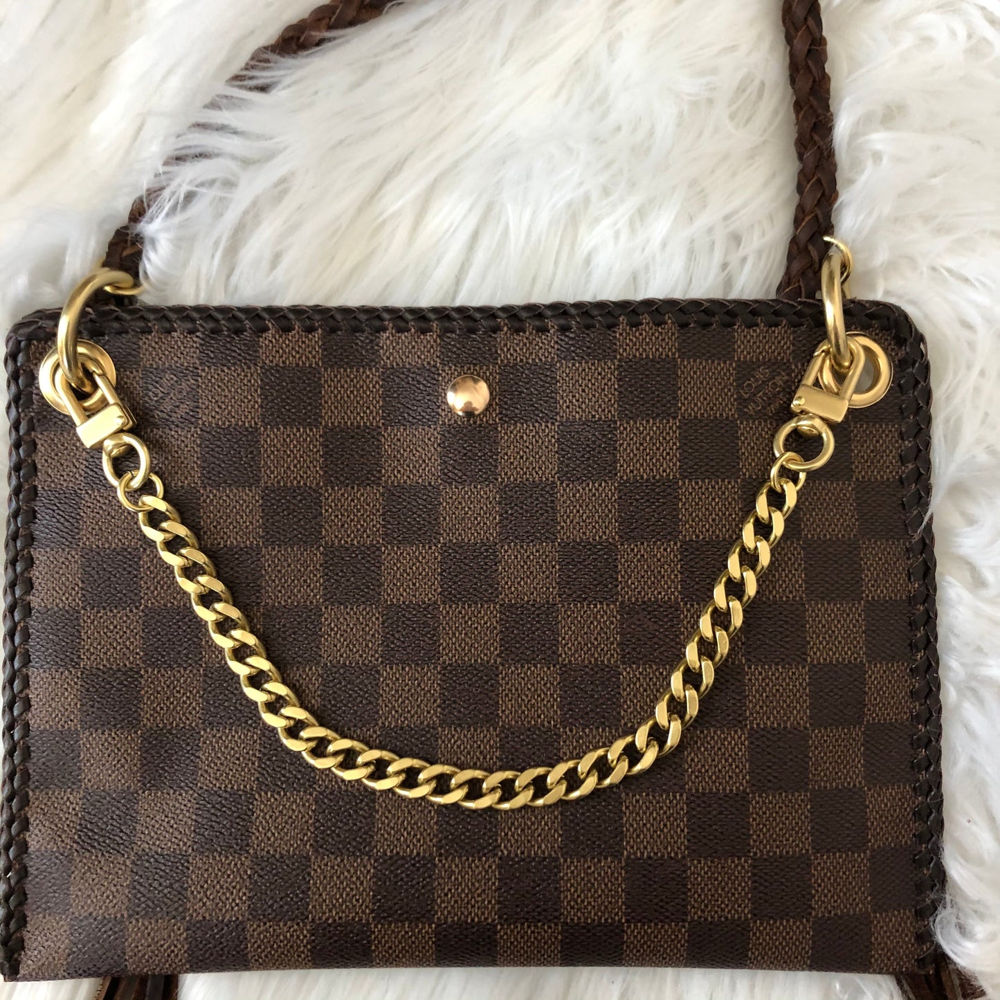 The Nuthatch -Orvis bags Damier Crossbody