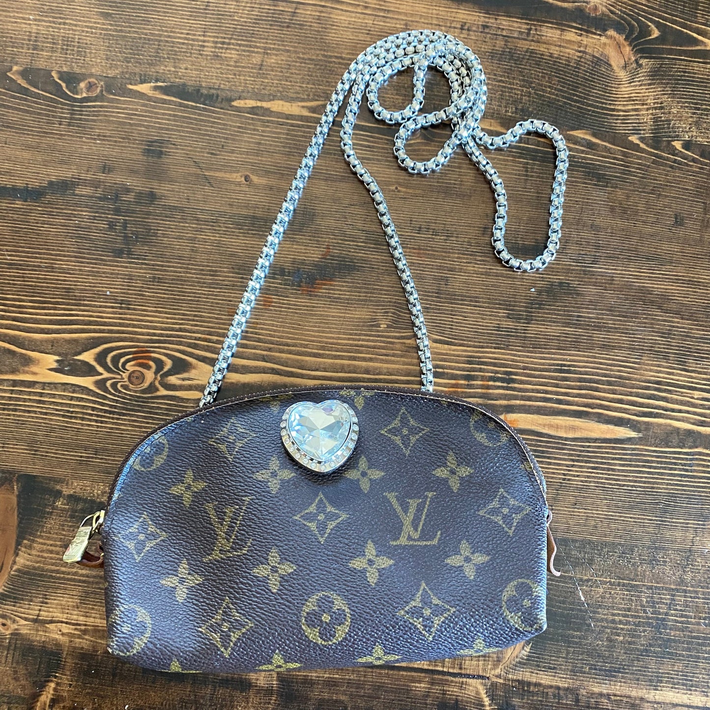 The Junco Crossbody Bag -Orvis bags Monogram with Heart