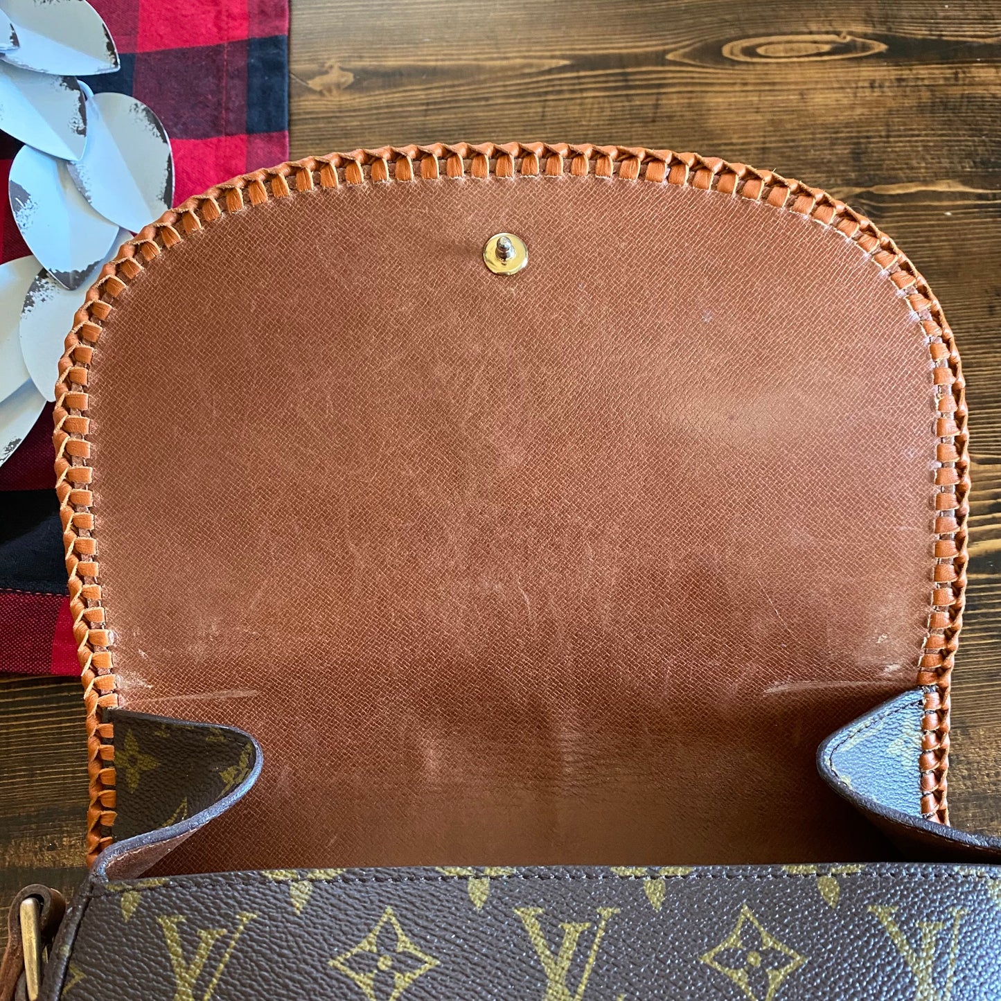 The Swift -Orvis bags Monogram in Tan Crossbody