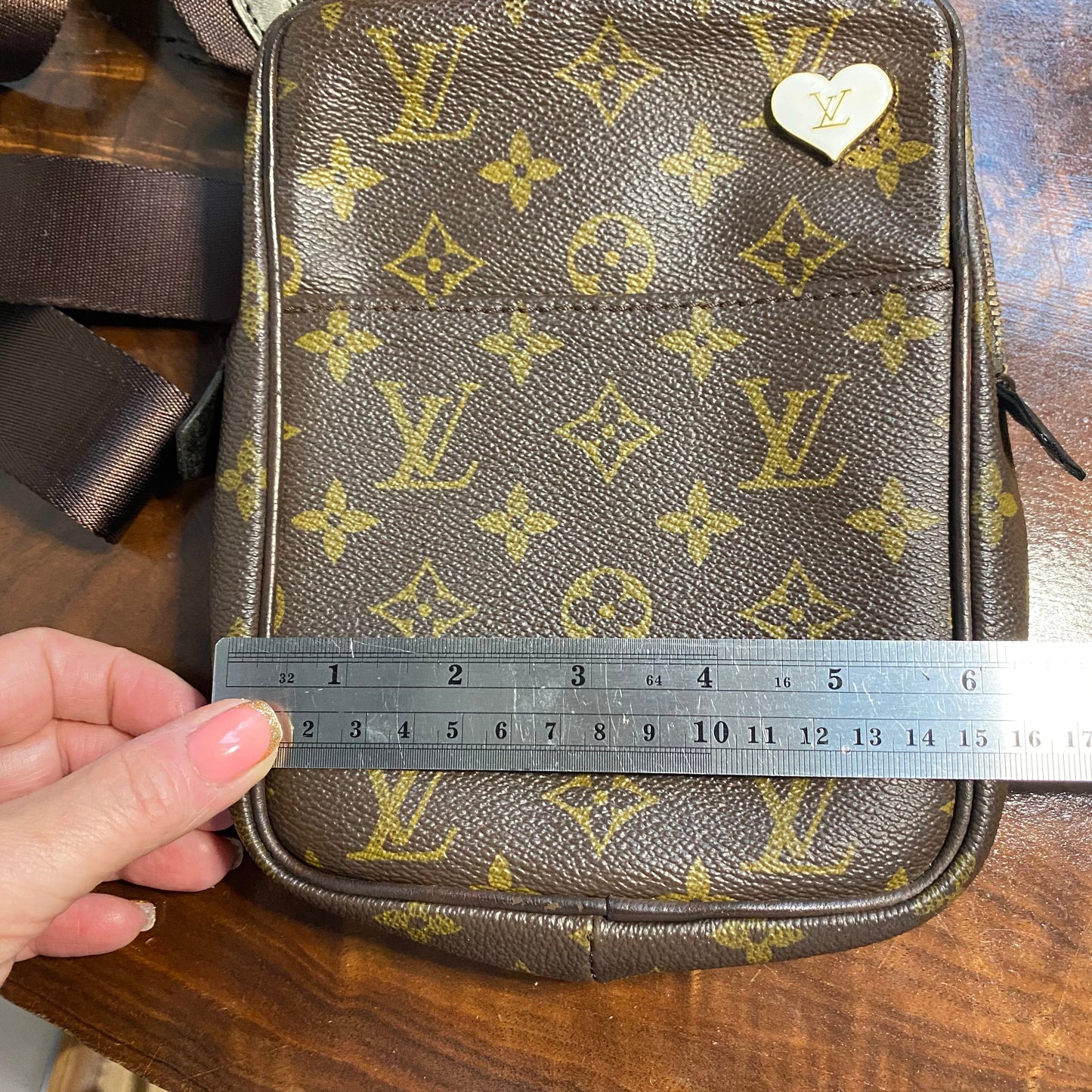 The Junco Crossbody -Orvis bags Monogram in Brown