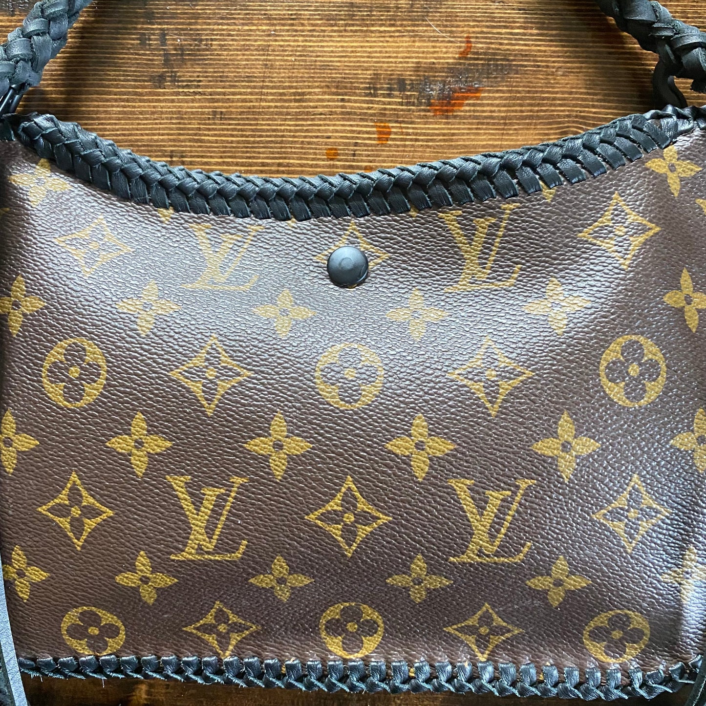 The Peacock -Orvis bags Monogram Hobo in Black Crossbody