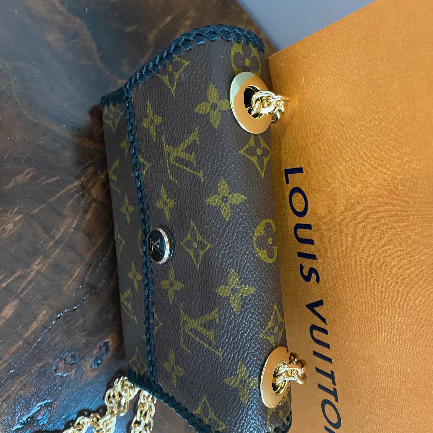 The Canvasback Shoulder/Crossbody Bag -Orvis bags Monogram in Black