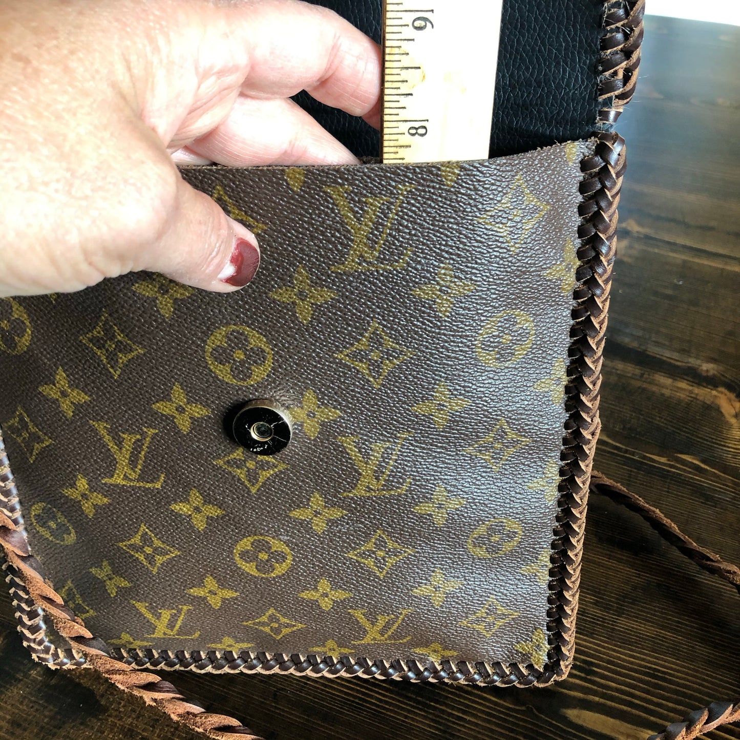 The Flicker - Tan/Chocolate Hair-on-HideOrvis bags Crossbody Bag