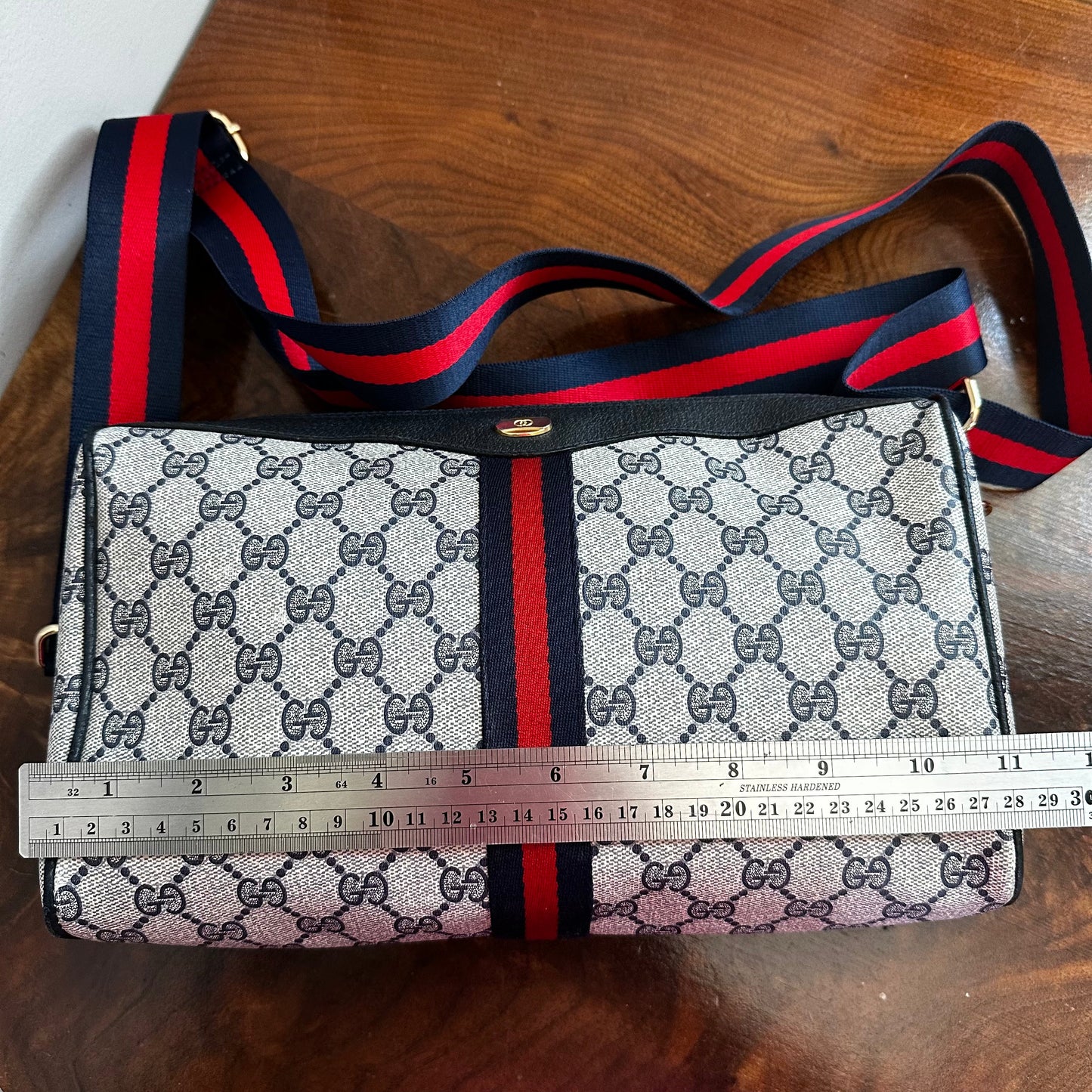 The Junco - NavyOrvis bags GG Shoulder/Crossbody Bag