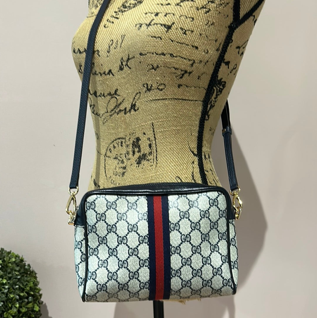 The Junco - NavyOrvis bags Gucci GG Crossbody