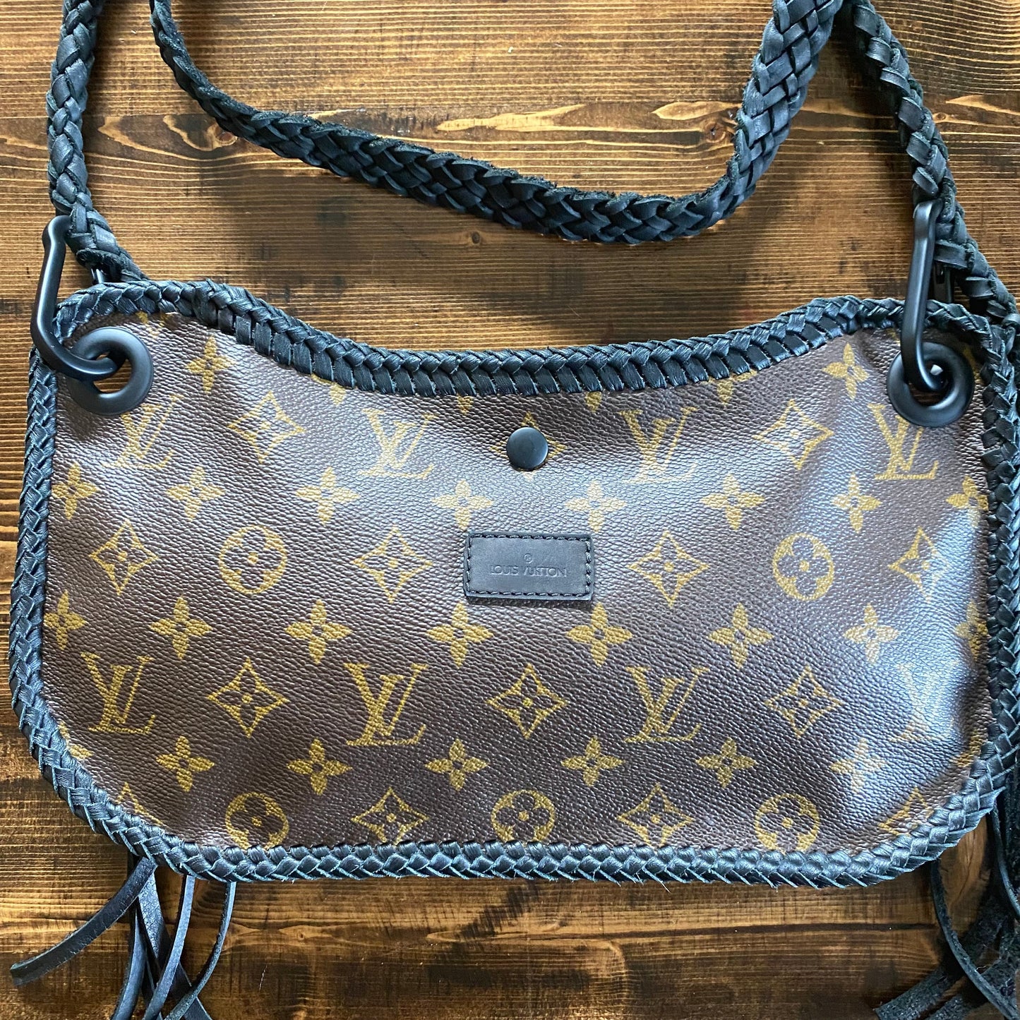 The Peacock -Orvis bags Monogram Hobo in Black Crossbody