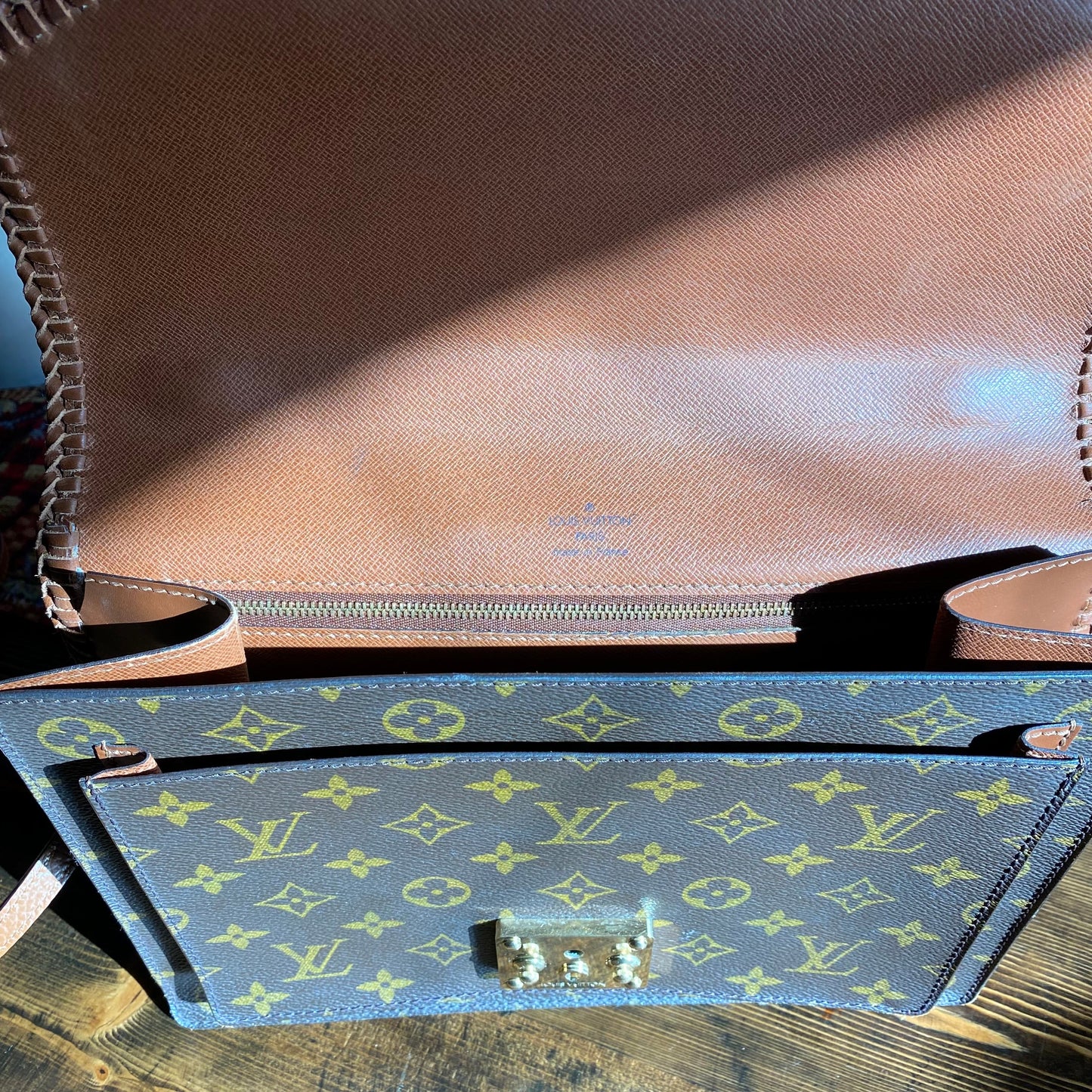The Kingfisher -Orvis bags Monogram in Whiskey Crossbody