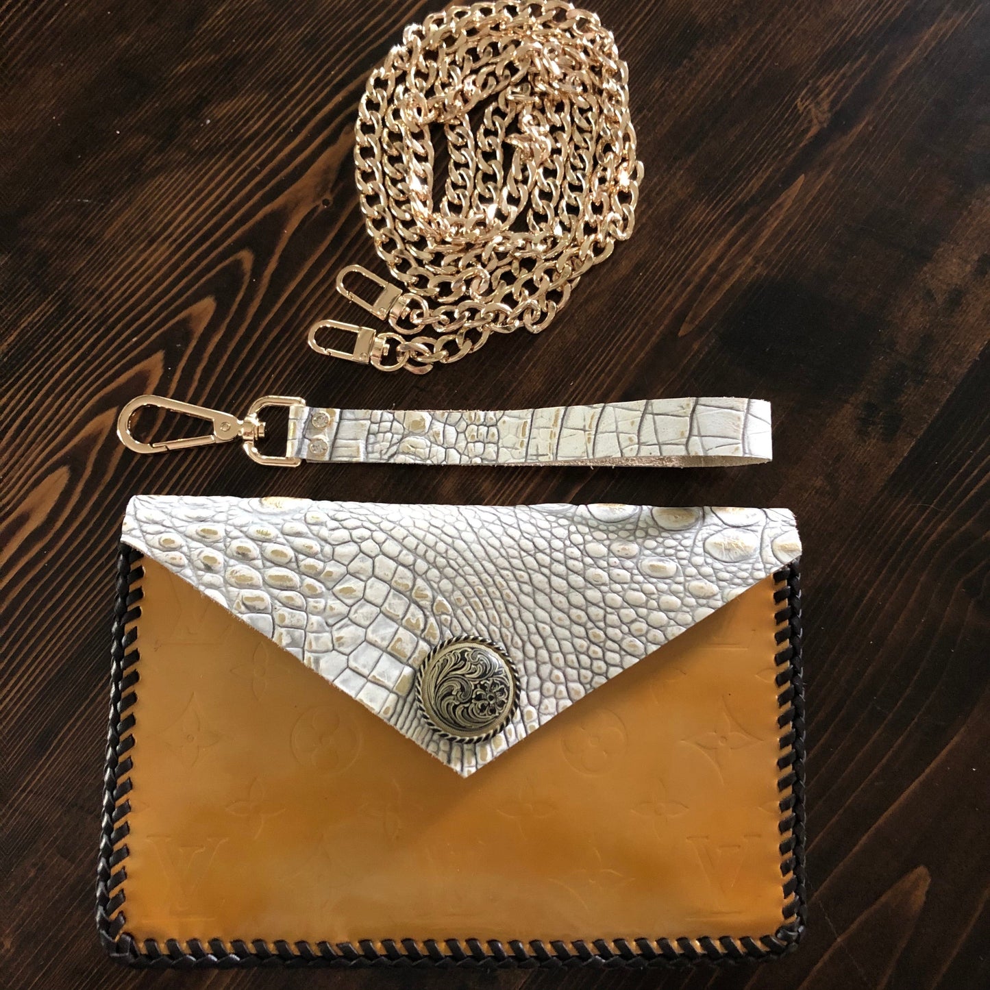 The Wren - Gold VernisOrvis bags Wristlet/Crossbody/Clutch Bag