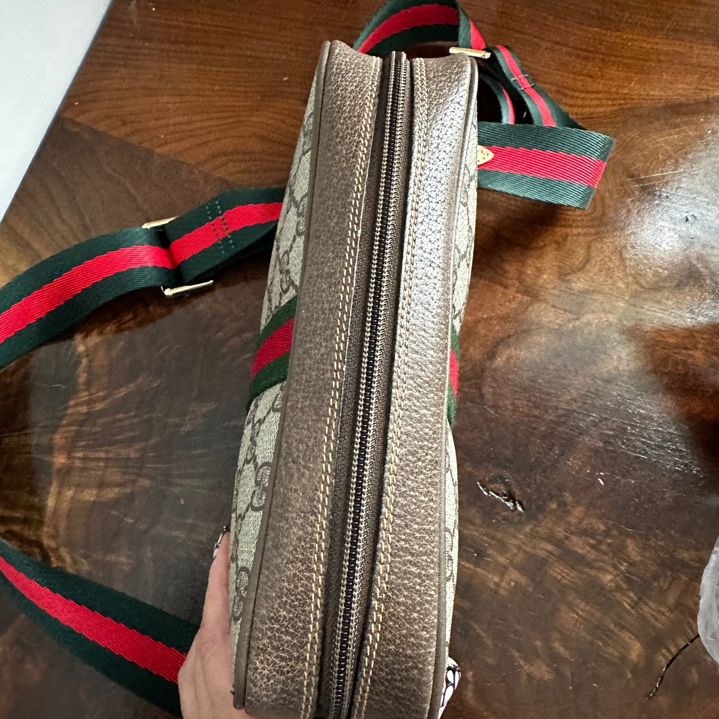 The Junco - BrownOrvis bags GG Crossbody