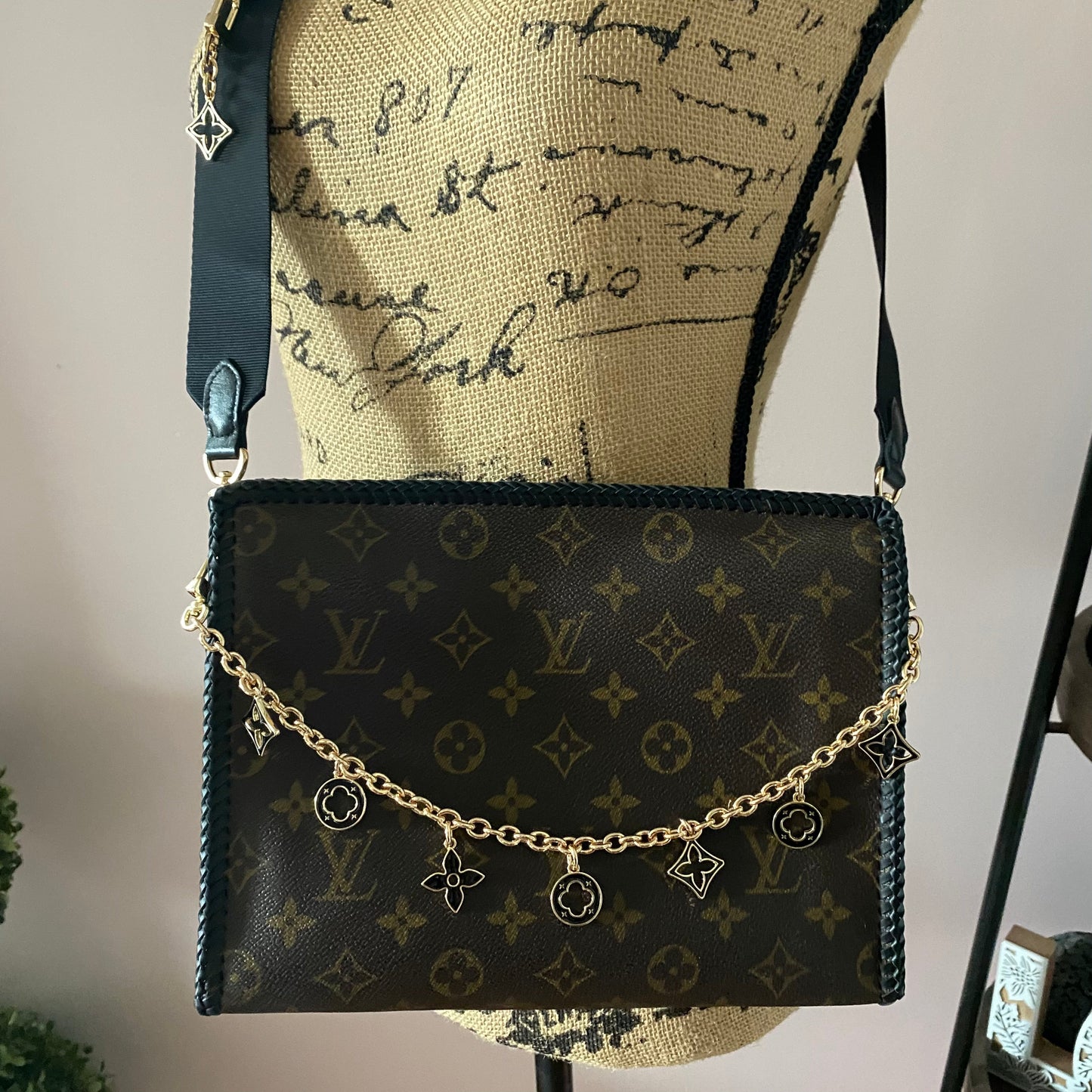 The Swan Crossbody -Orvis bags Monogram in Black with "LV-like" Charm