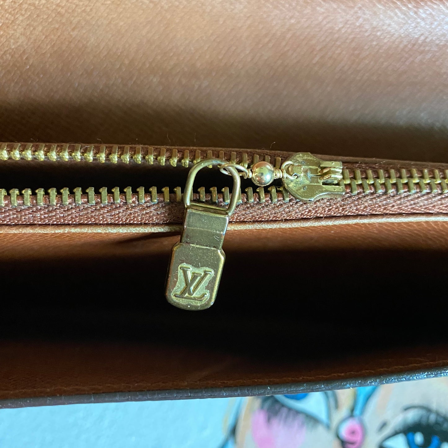 The Junco Wallet Crossbody -Orvis bags Monogram in Gold
