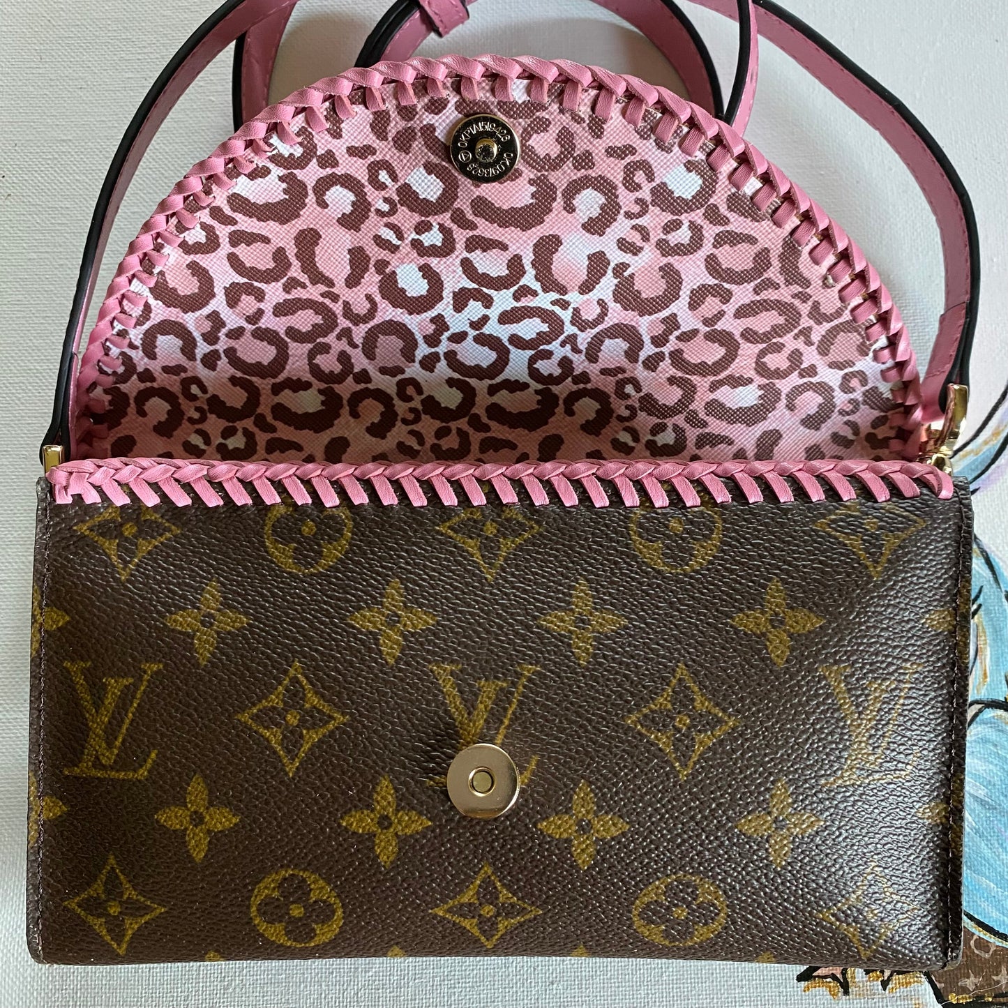 The Junco -Orvis bags Monogram in Pink Crossbody Bag