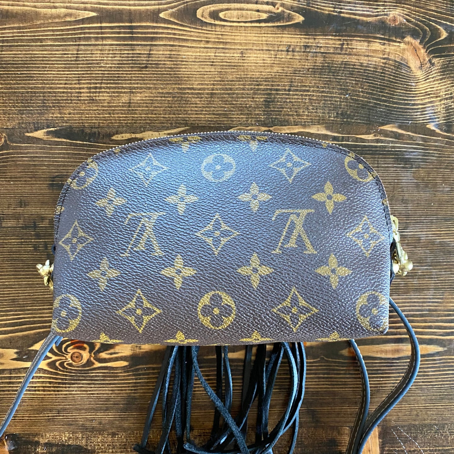 The Junco -Orvis bags Monogram in Black Crossbody Bag