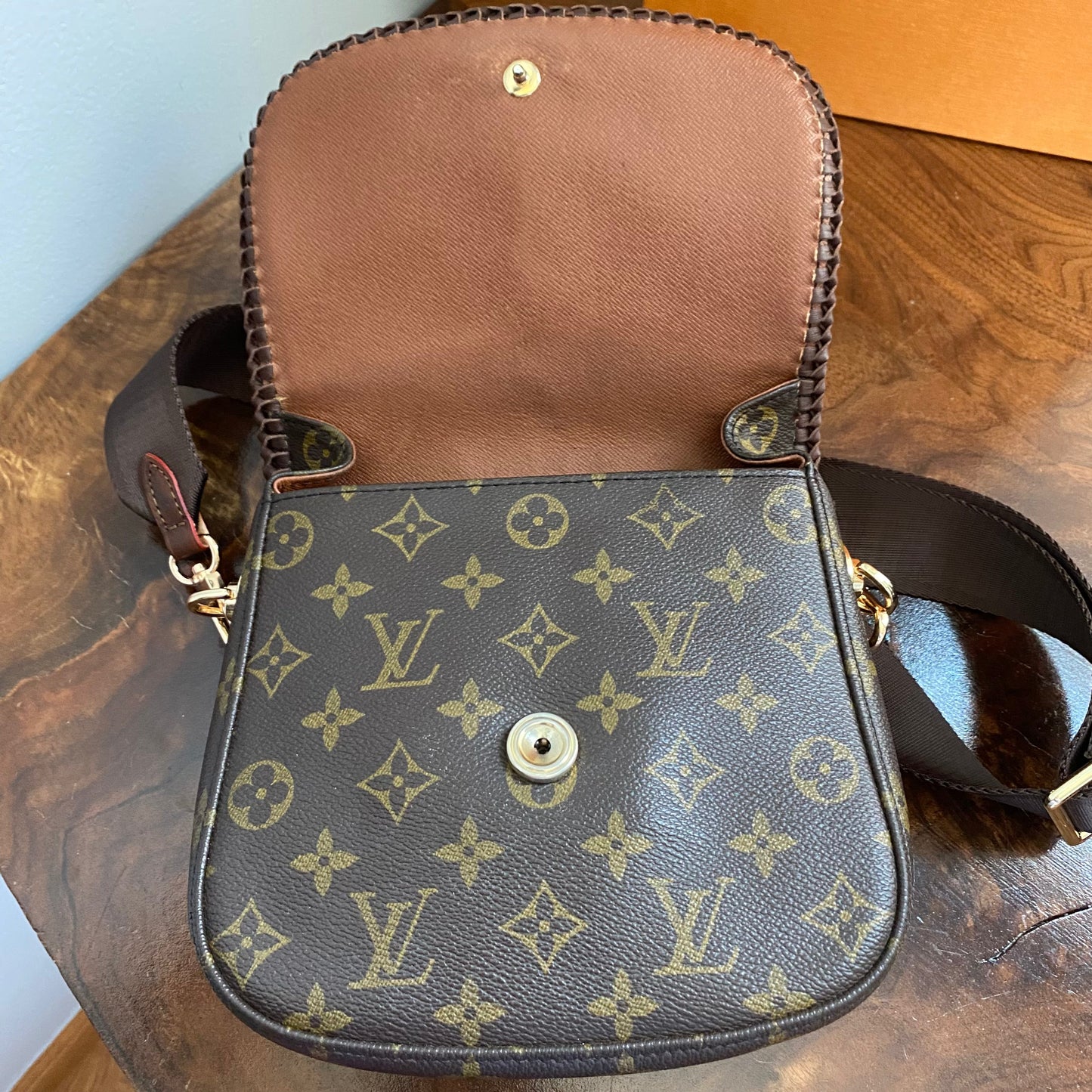 The Swift Crossbody -Orvis bags Monogram in Dark Brown