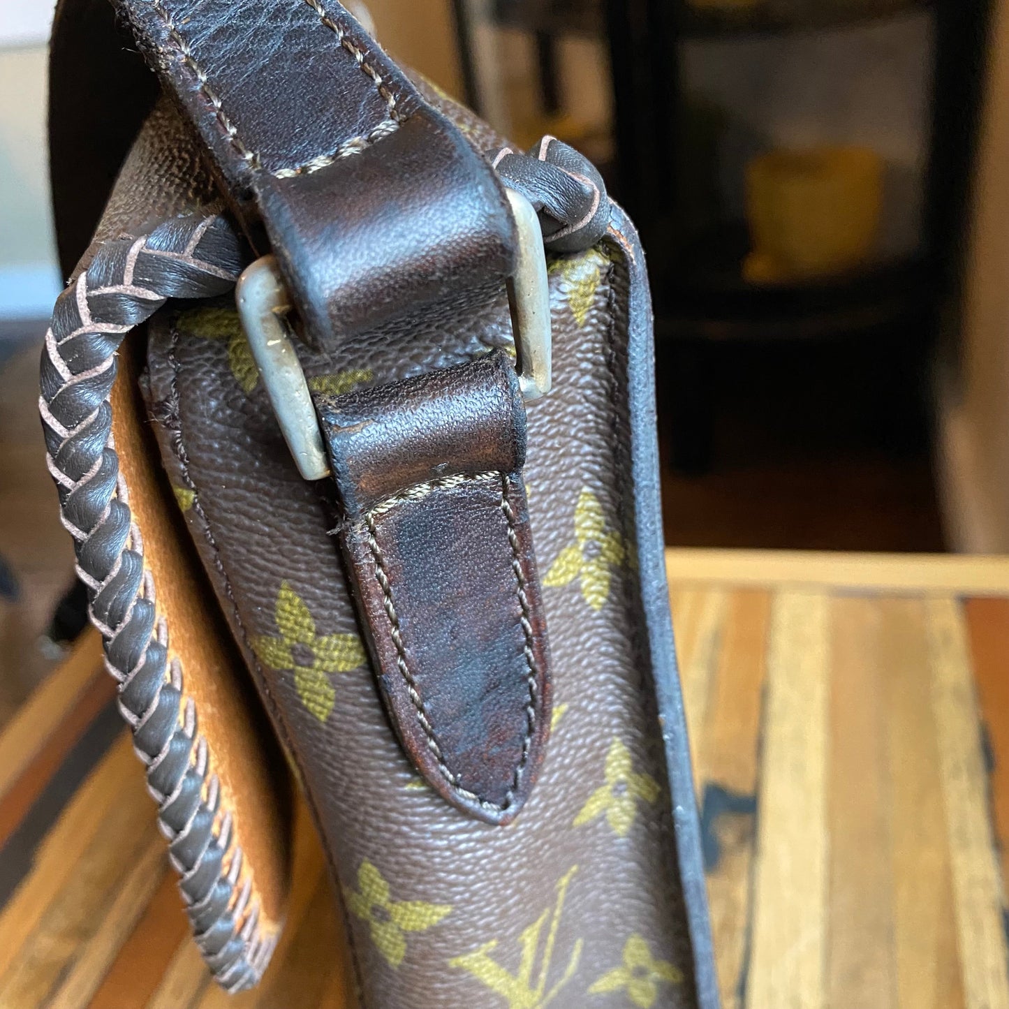 The Swift -Orvis bags Monogram in Chocolate Crossbody
