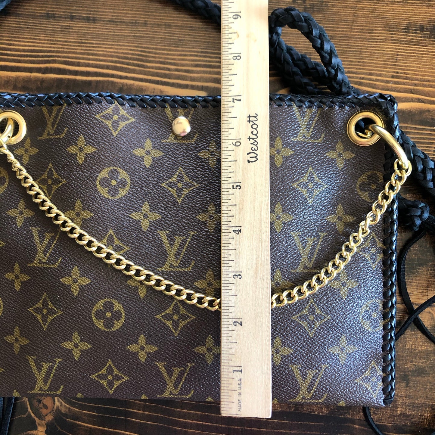 The Nuthatch -Orvis bags Monogram Black Crossbody