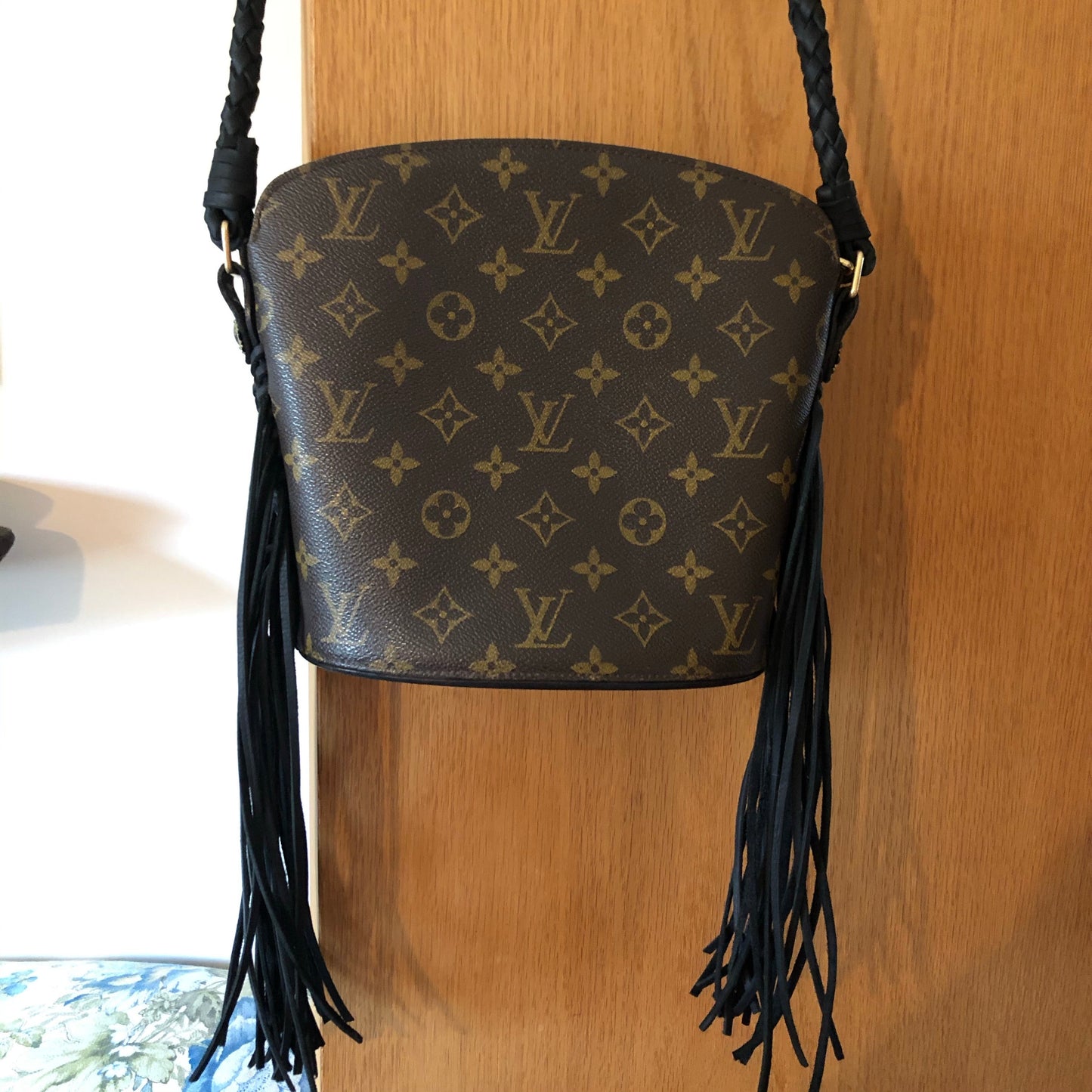 The Finch -Orvis bags Monogram Black Crossbody