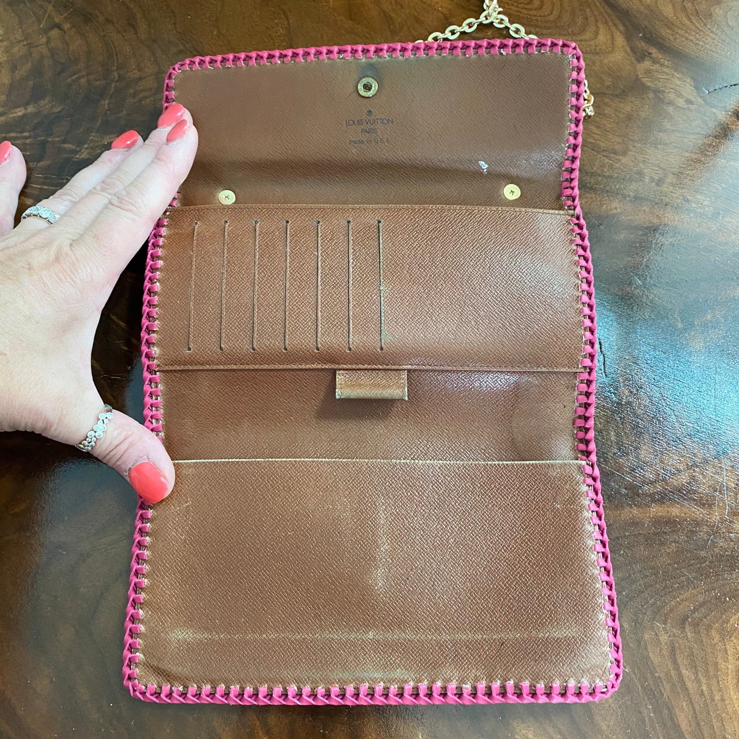 The Junco Wallet Crossbody -Orvis bags Monogram in Hot Pink